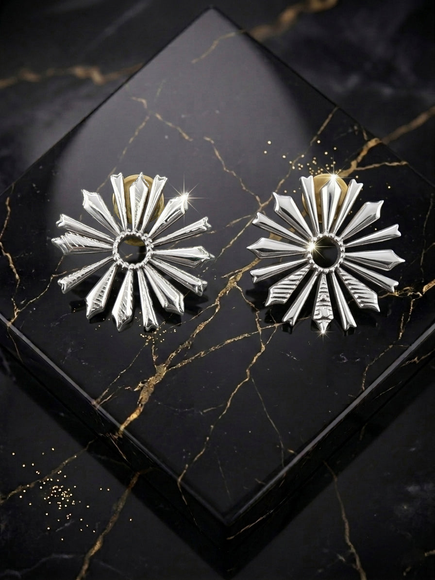 Silver Sophistiqué Studs