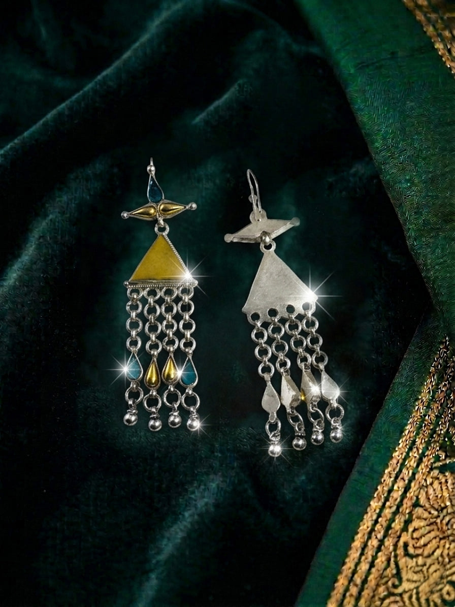 Trikona Danglers