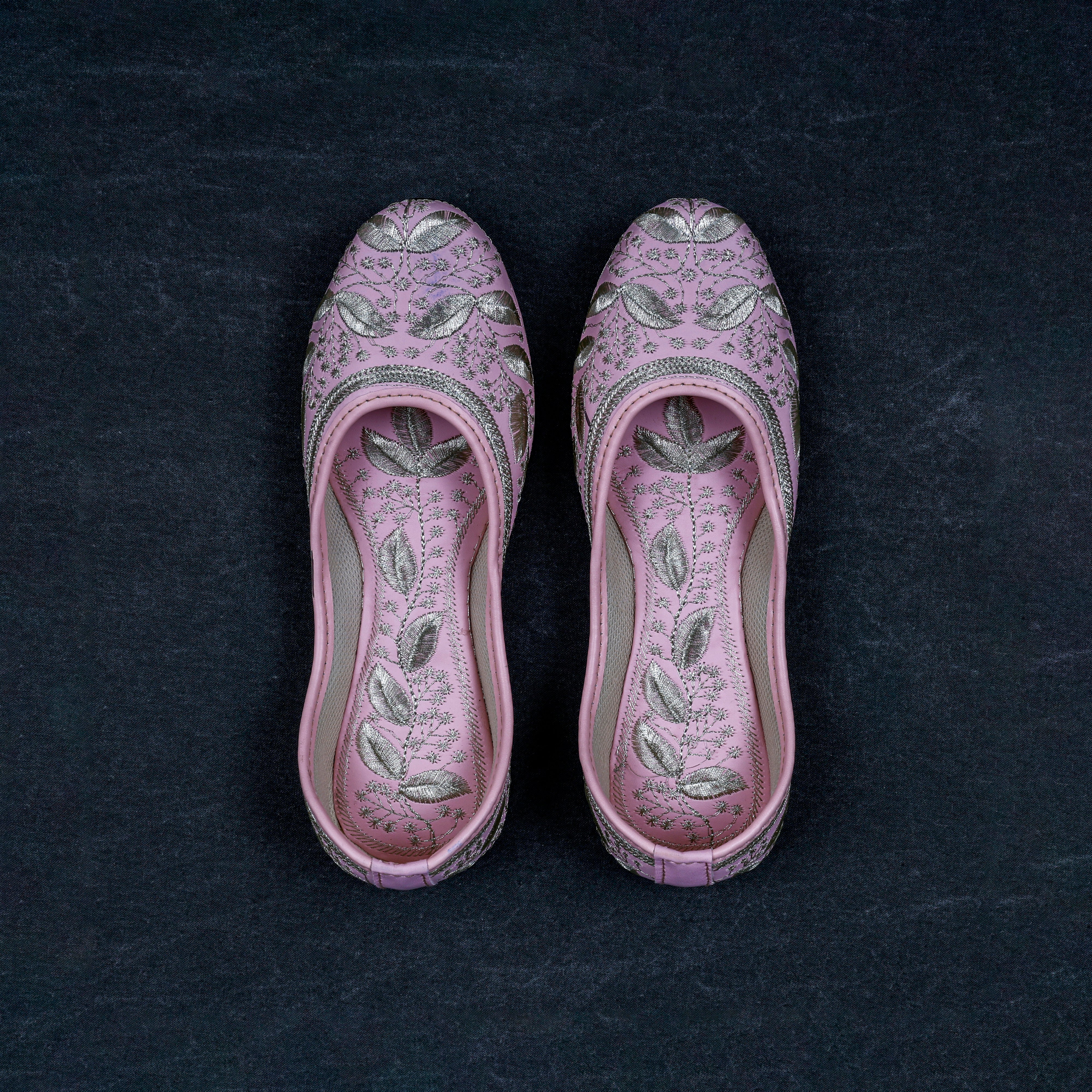 Textured Baby Pink Handcrafted Jutti
