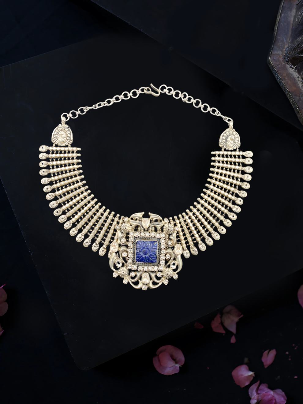 Vintage Radiance Necklace