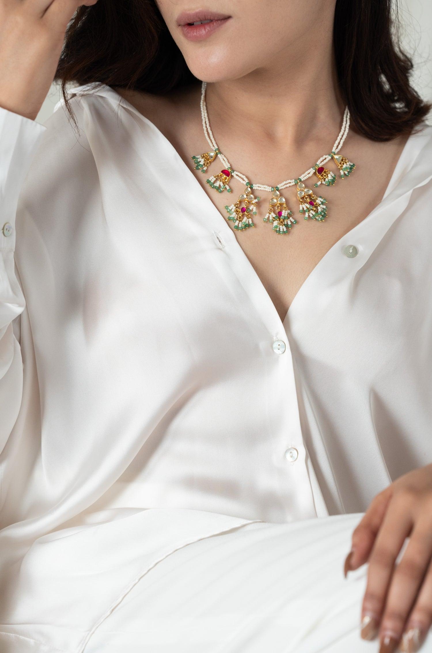 Minty Fresh Pearl Necklace - Dyulokha