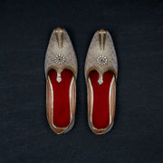 Handcrafted Gold Two Tone Mojari
