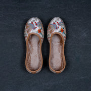 Cream Soft Fabric Round Toe Jutti