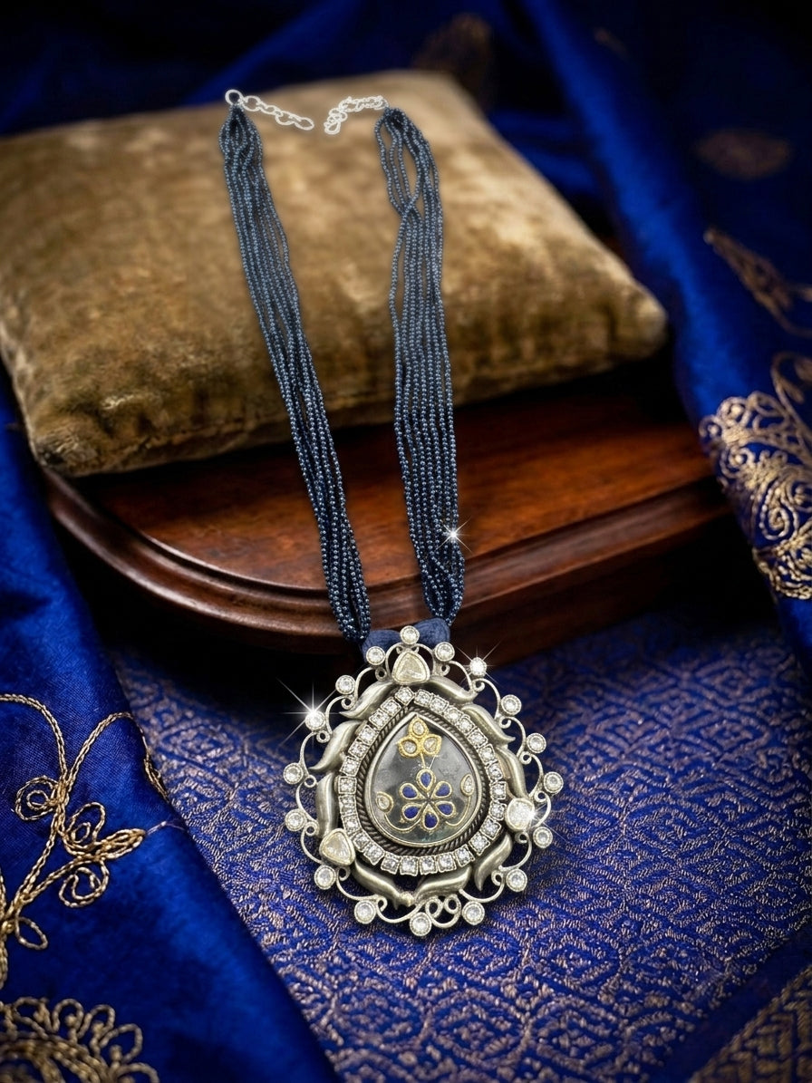 Design in Motion Necklace