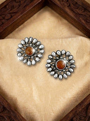 Eclat Contrast Studs