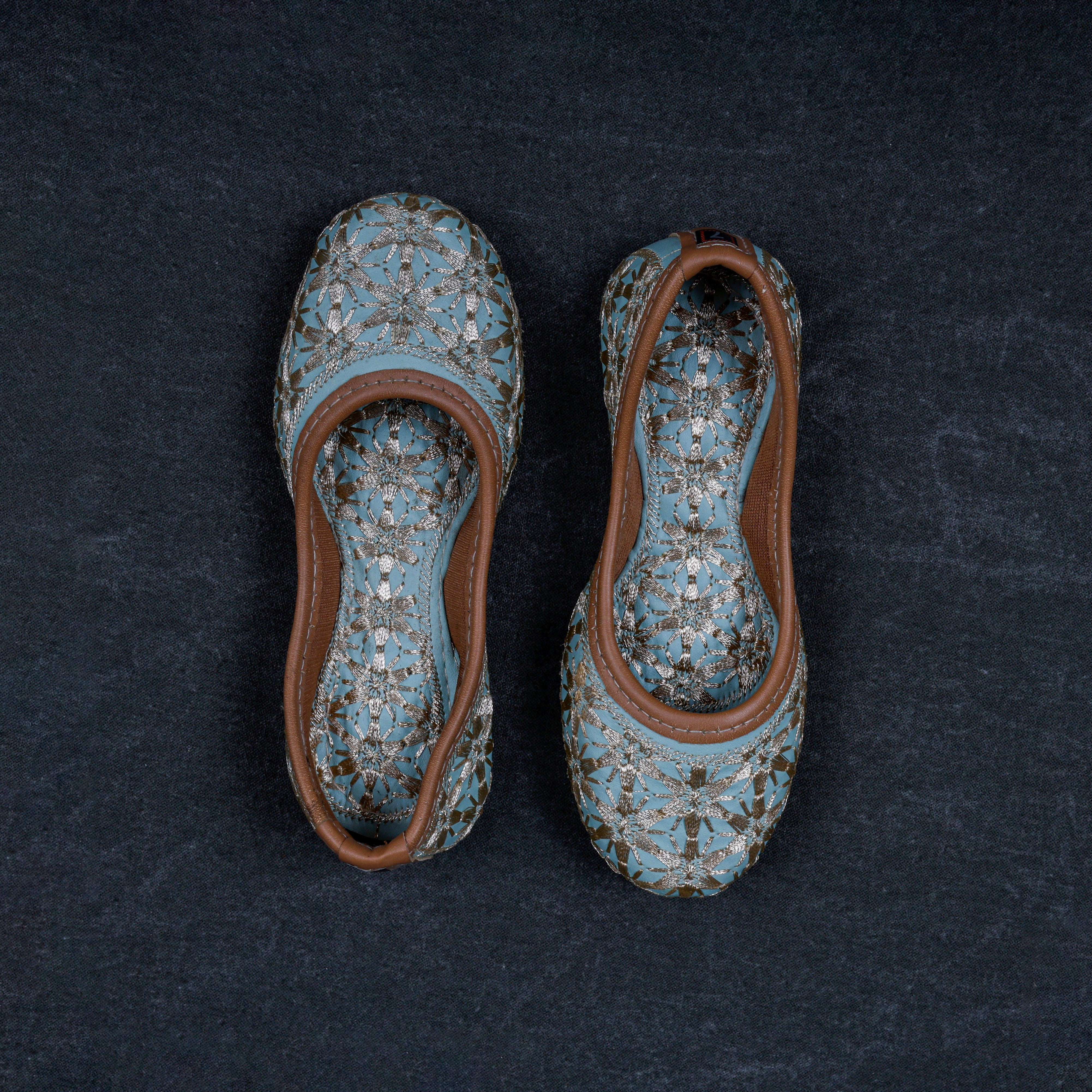 Pista Green Traditional Comfortable Jutti