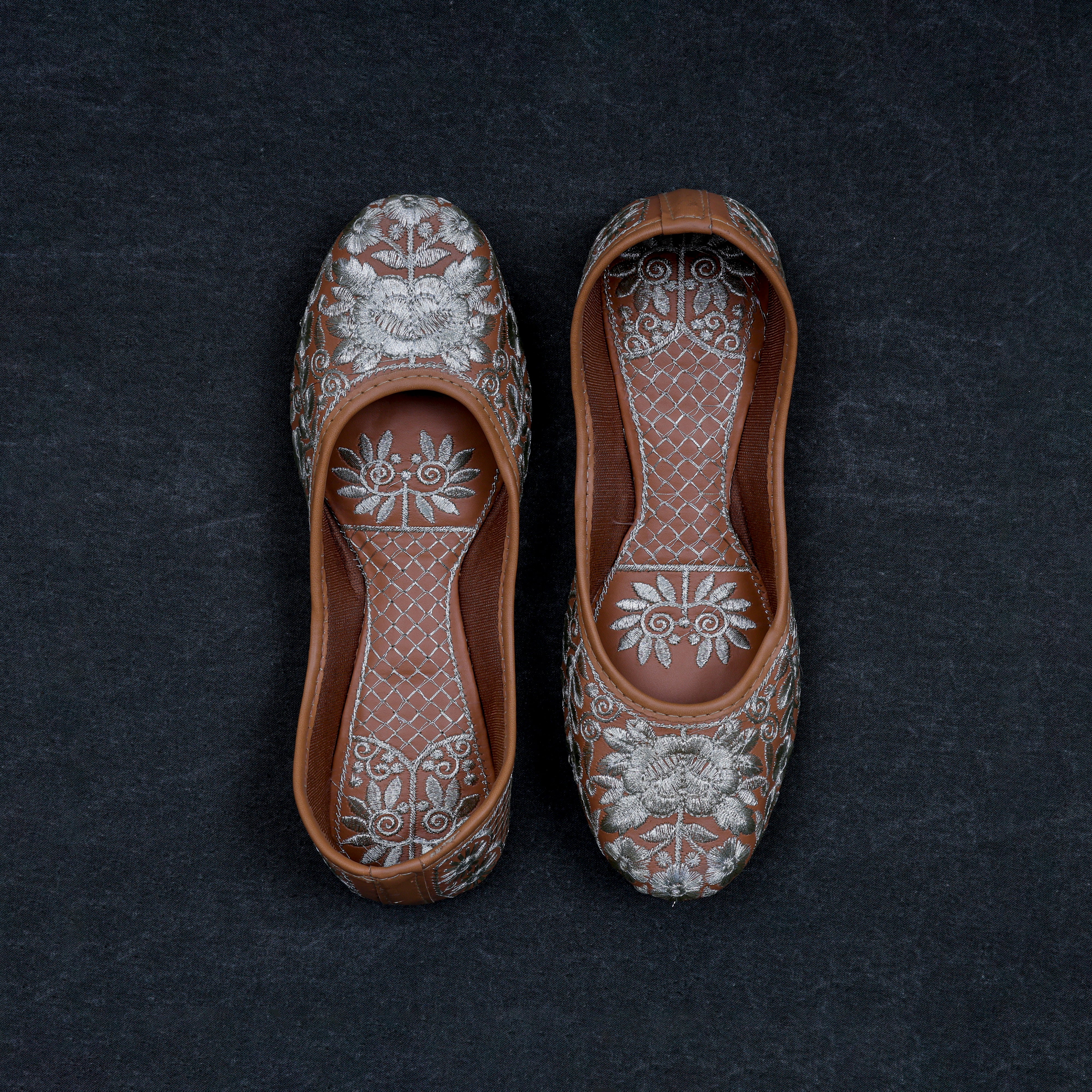 Handcrafted Brown Almond Shape Jutti