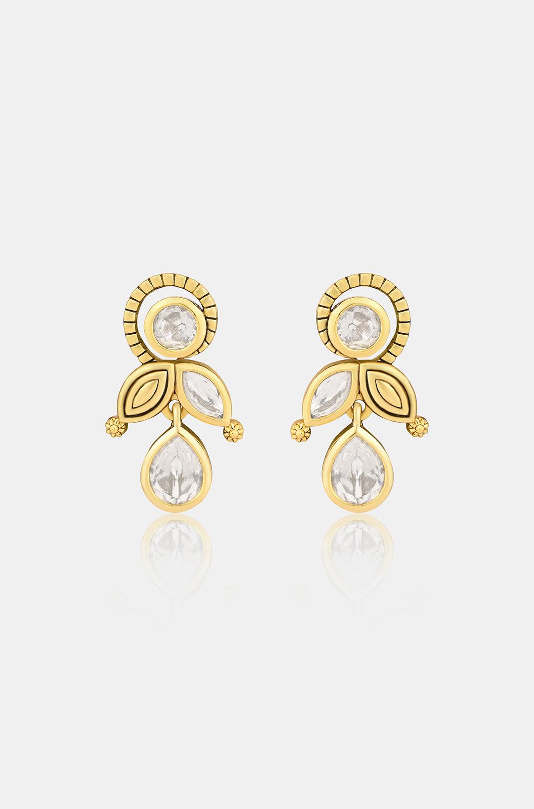 Golden Opulence Kundan Necklace Set - Dyulokha