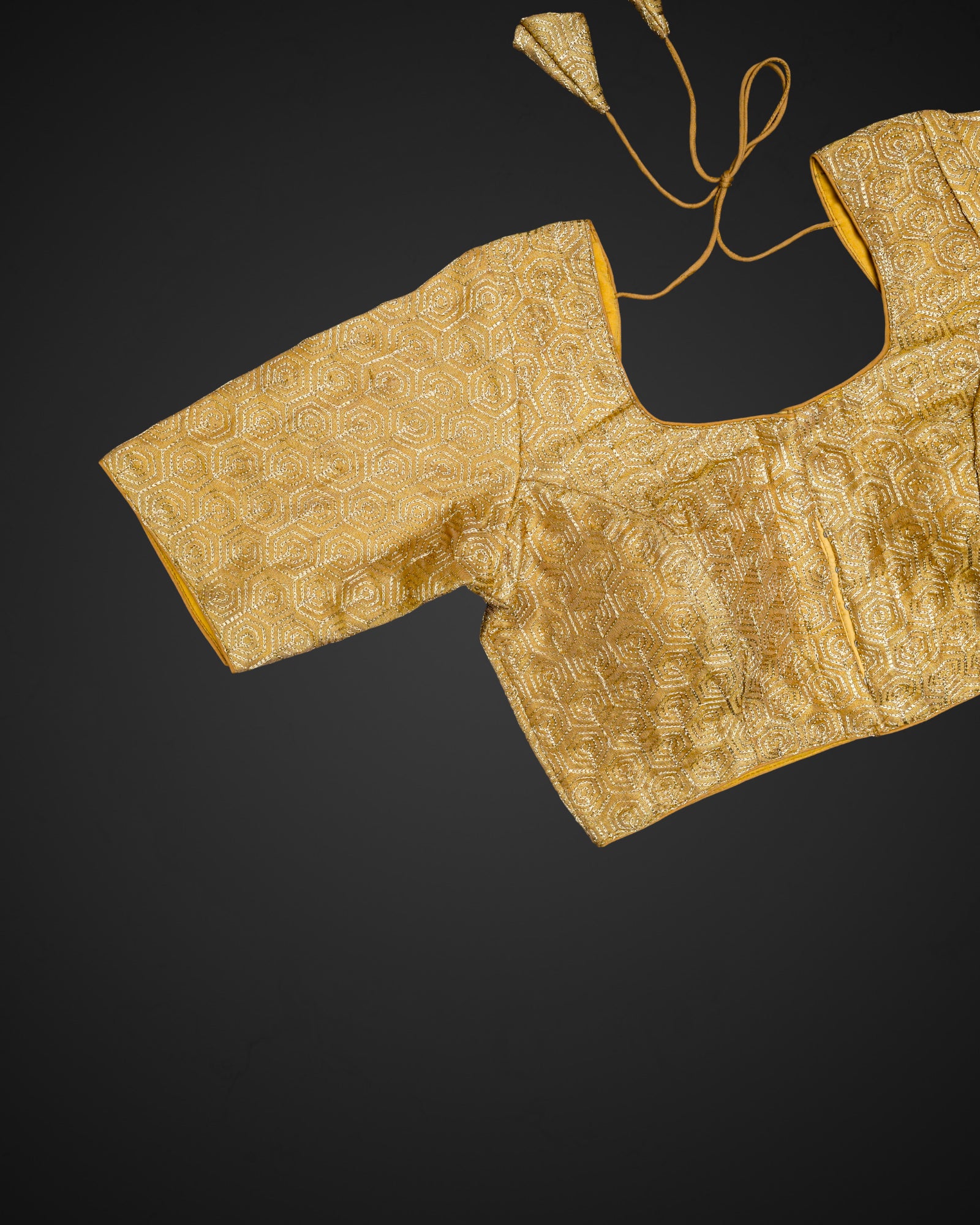 Chic U Neck Blouse A Modern Twist on Tradition