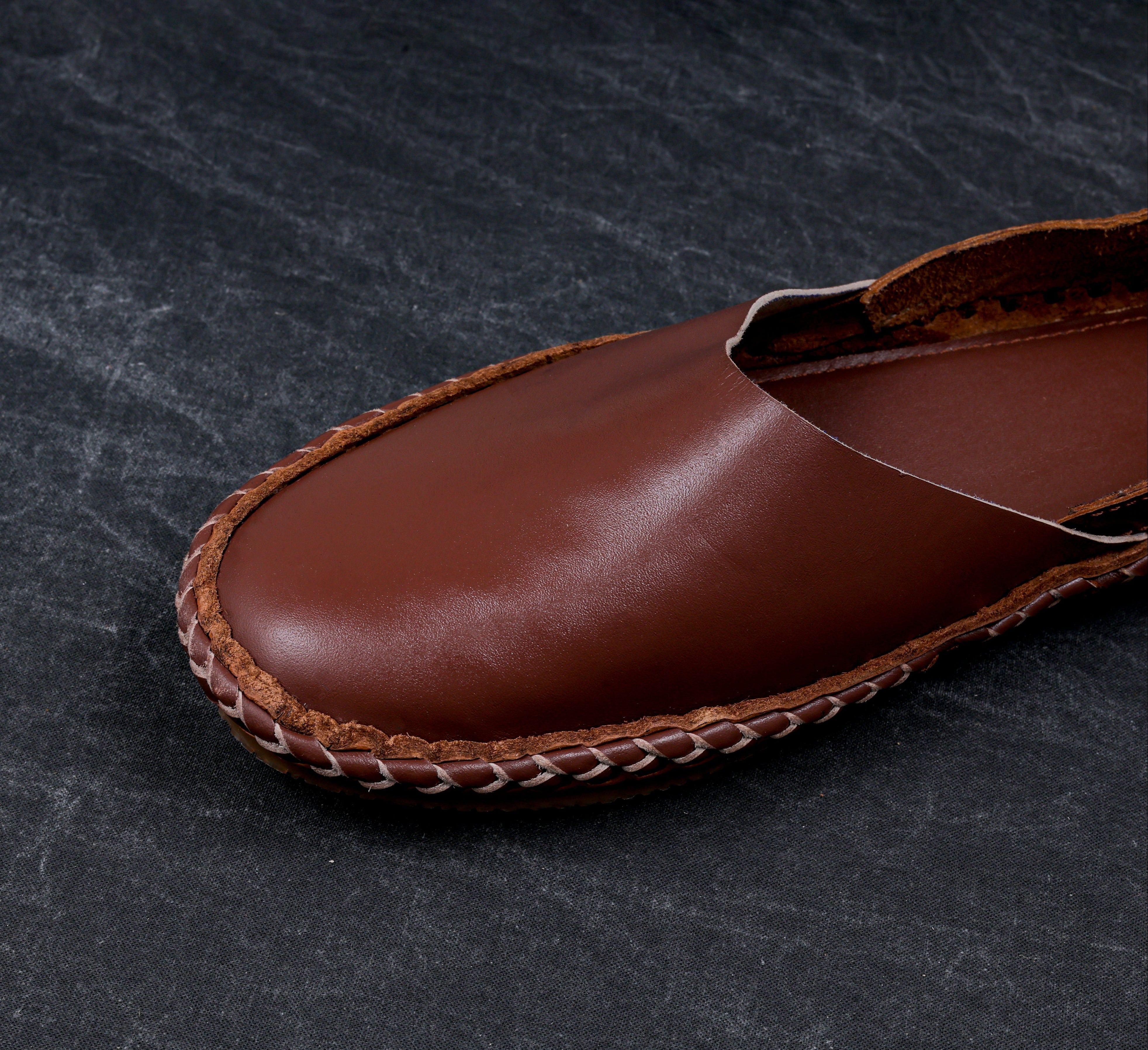 Brown Handcrafted Leather Jutti