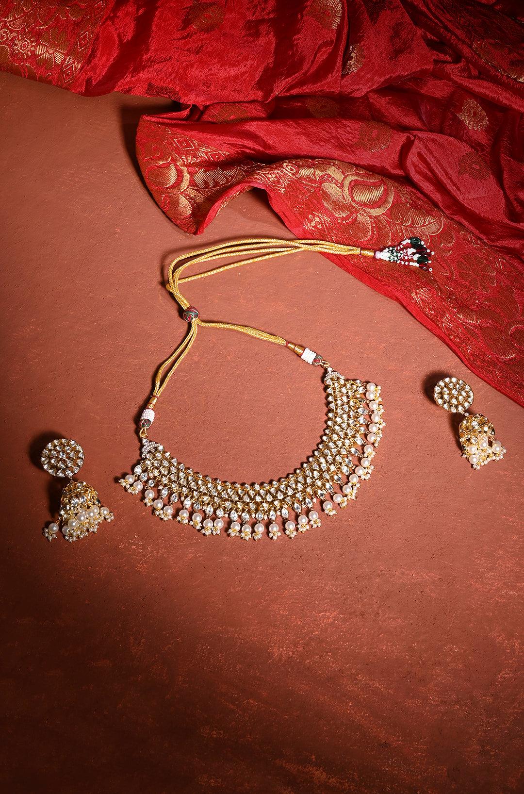 Beauty & Opulence Kundan Set - Dyulokha