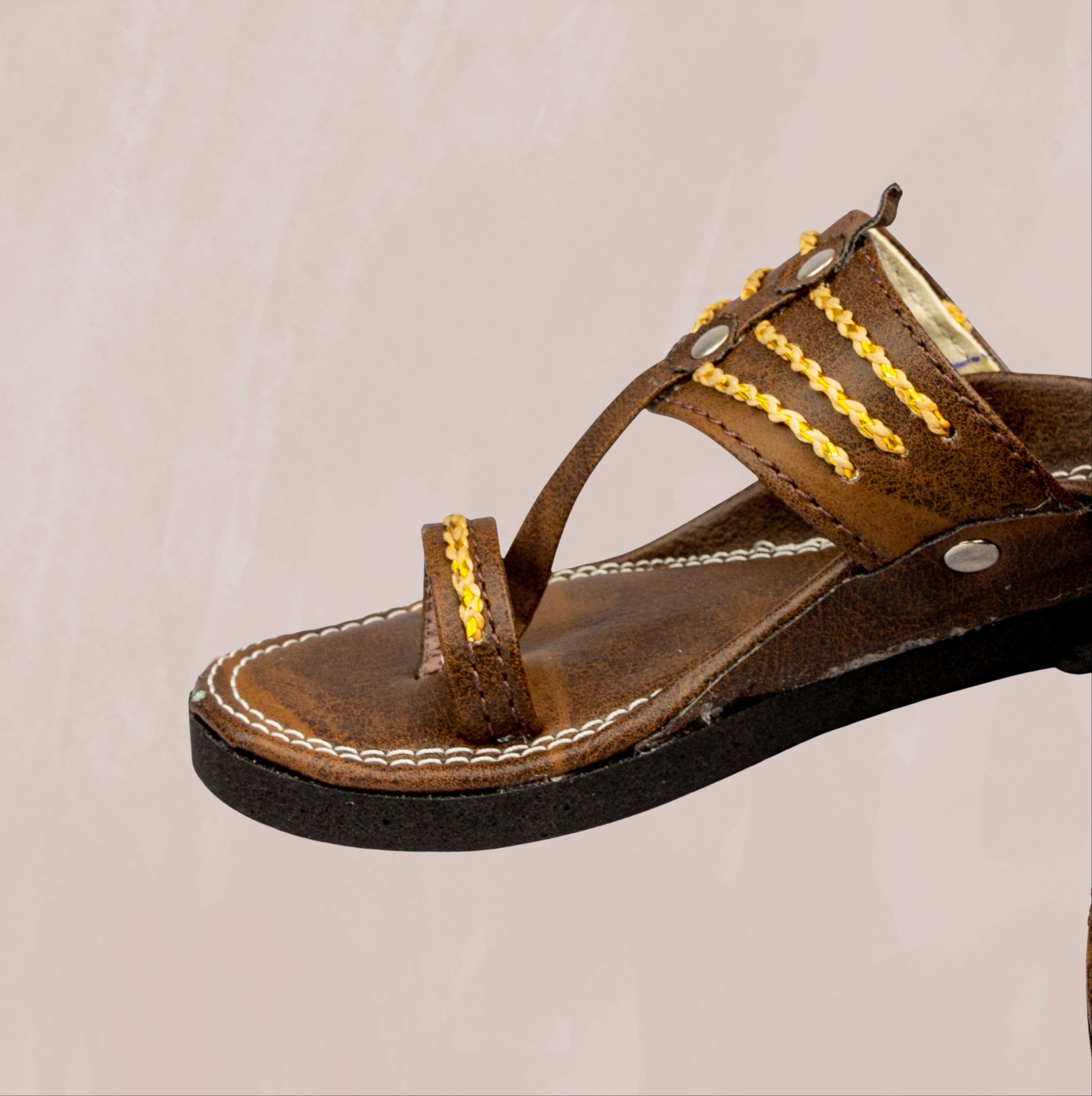 Natural Leather Kolhapuri In Tan