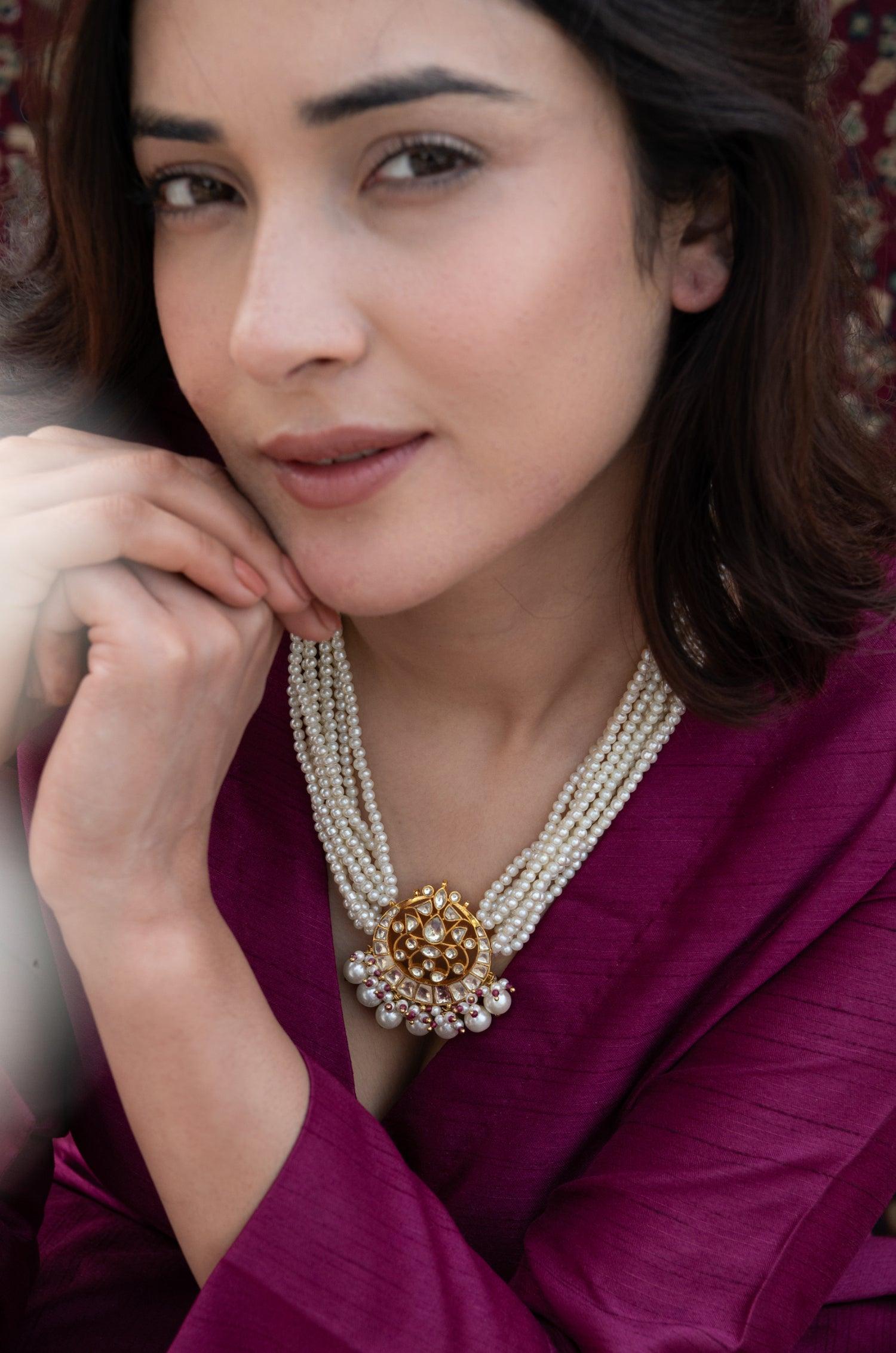 Pearl Kundan Elegance Necklace - Dyulokha