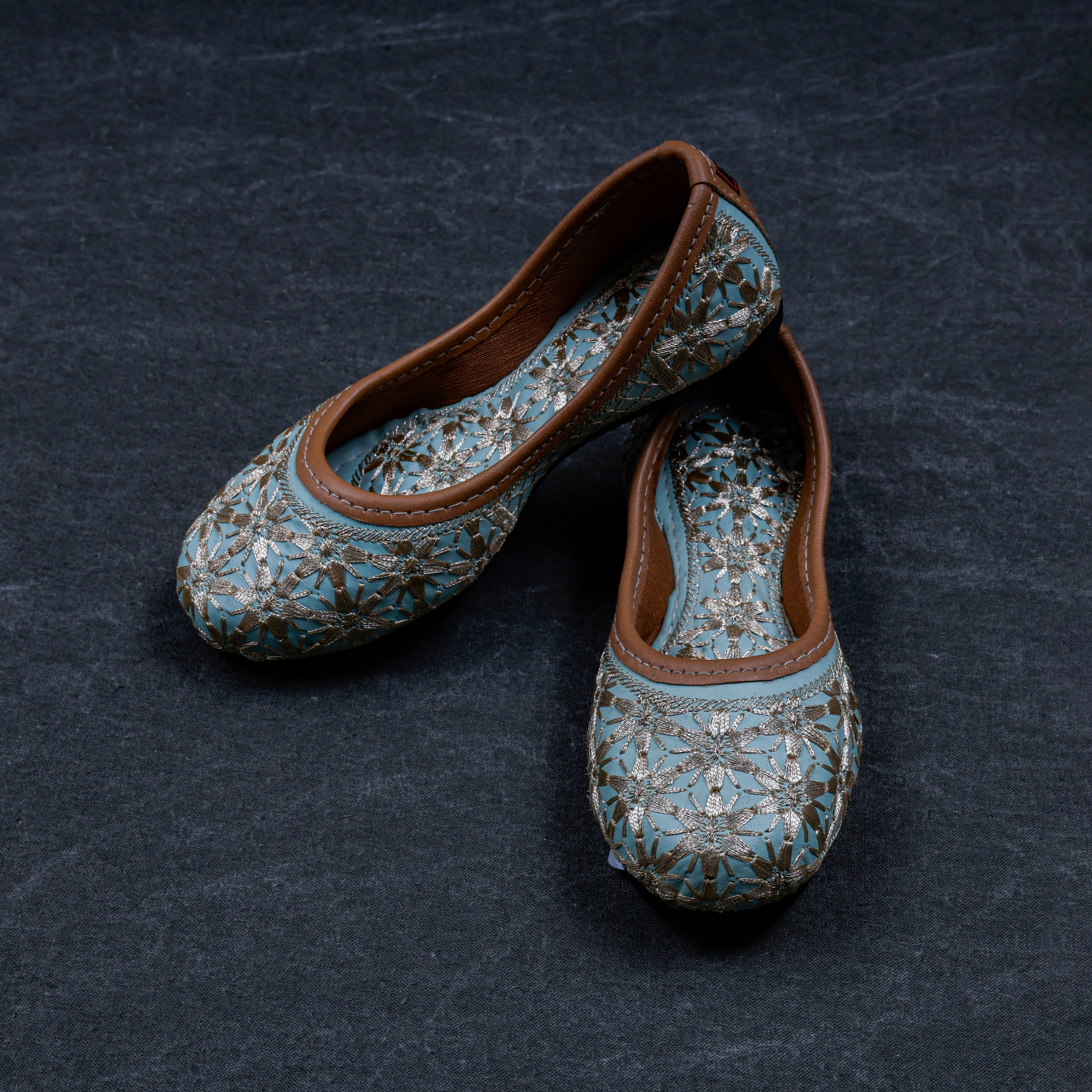 Pista Green Traditional Comfortable Jutti