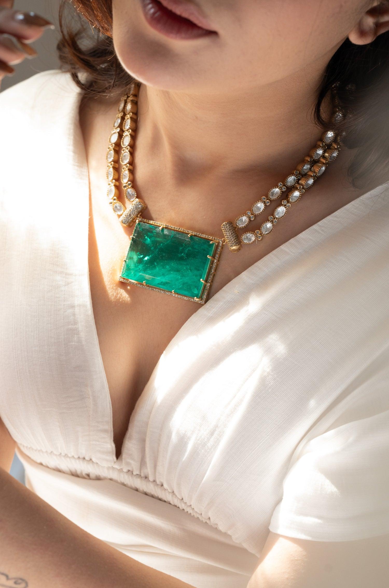 Enchanted Emerald Polki Necklace Set - Dyulokha