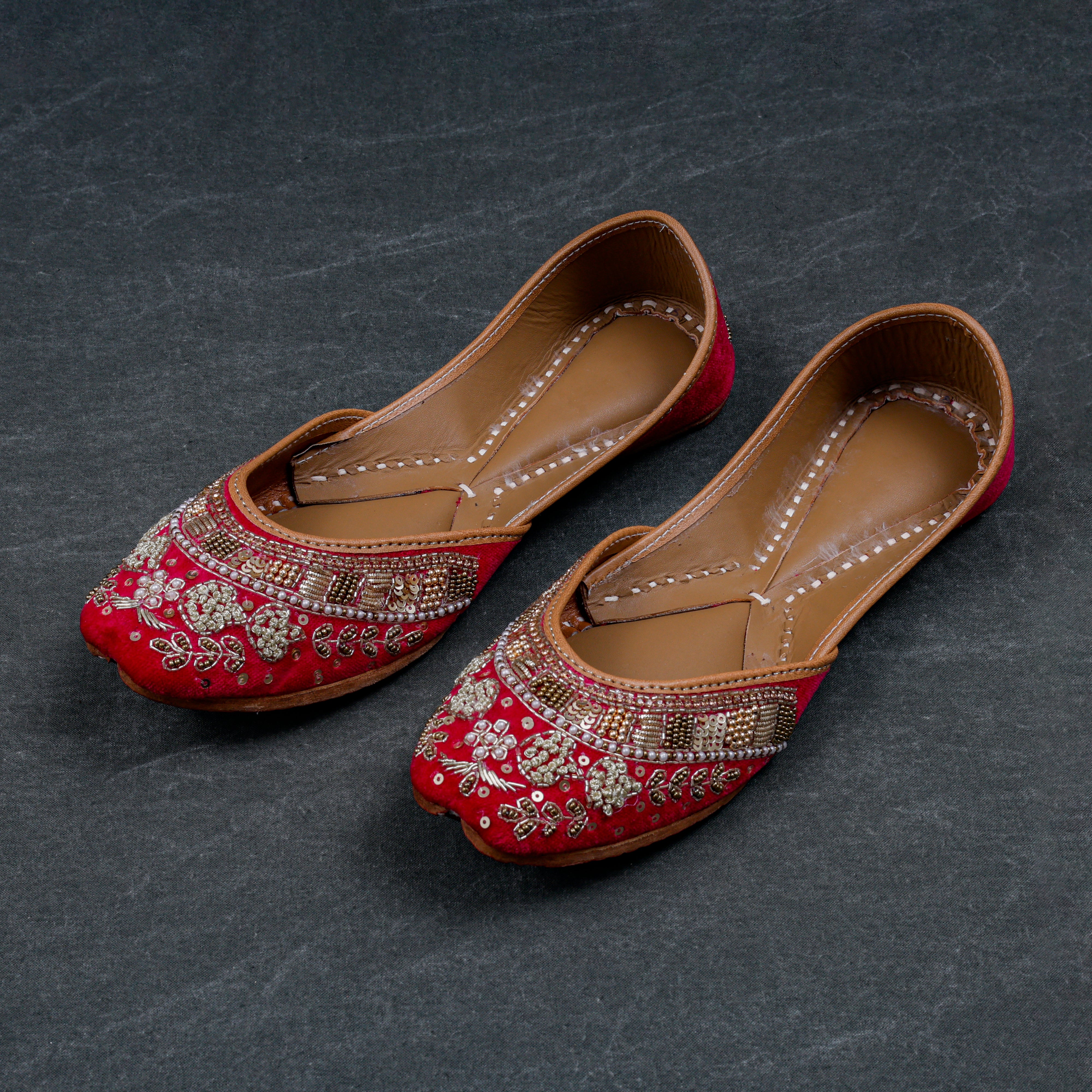 Rani Pink Velvet Fusion Jutti
