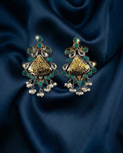 La Fleur Divine Studs