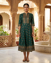 Green Cotton Foil Print Kurthi