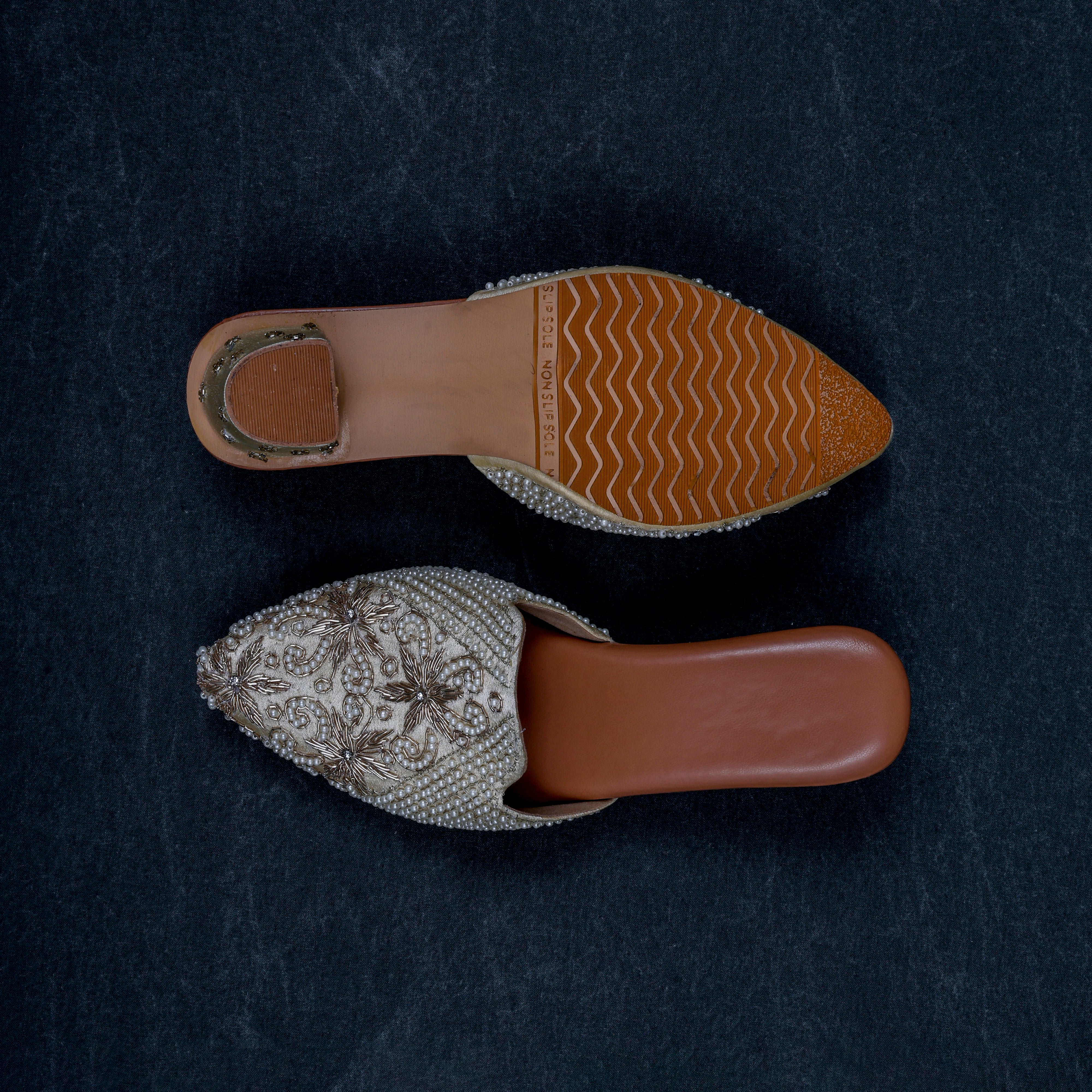 Cream Textured Artisan Ethnic Mules