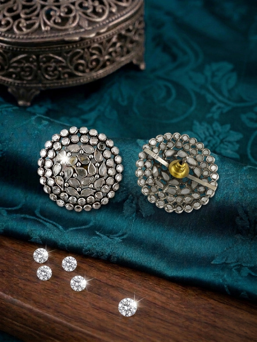 Sculpted Light Studs