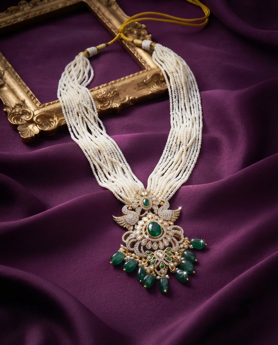 Graceful Pearl Strand Necklace Set