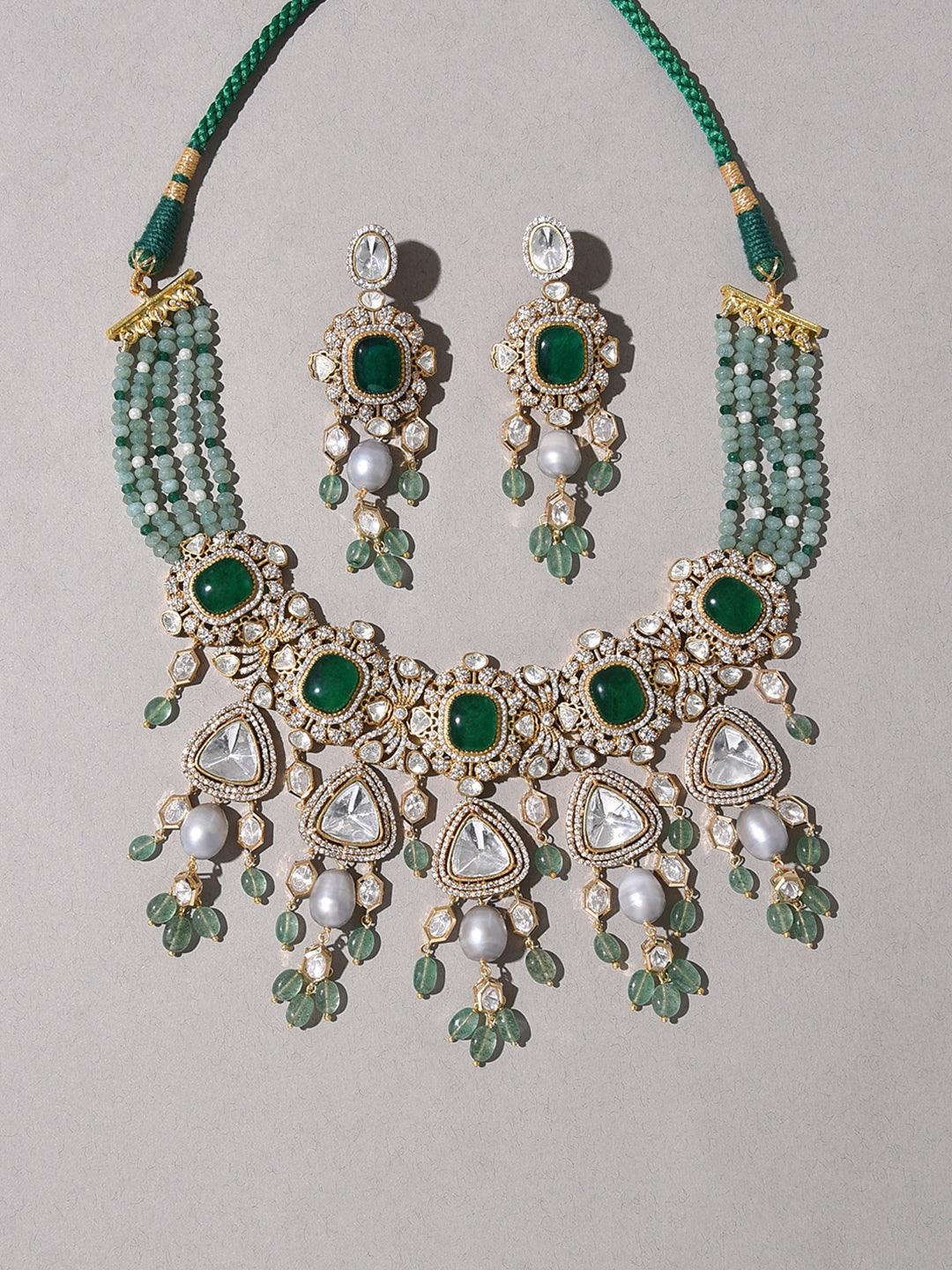 Emerald Enchantment Bridal Necklace Set - Dyulokha