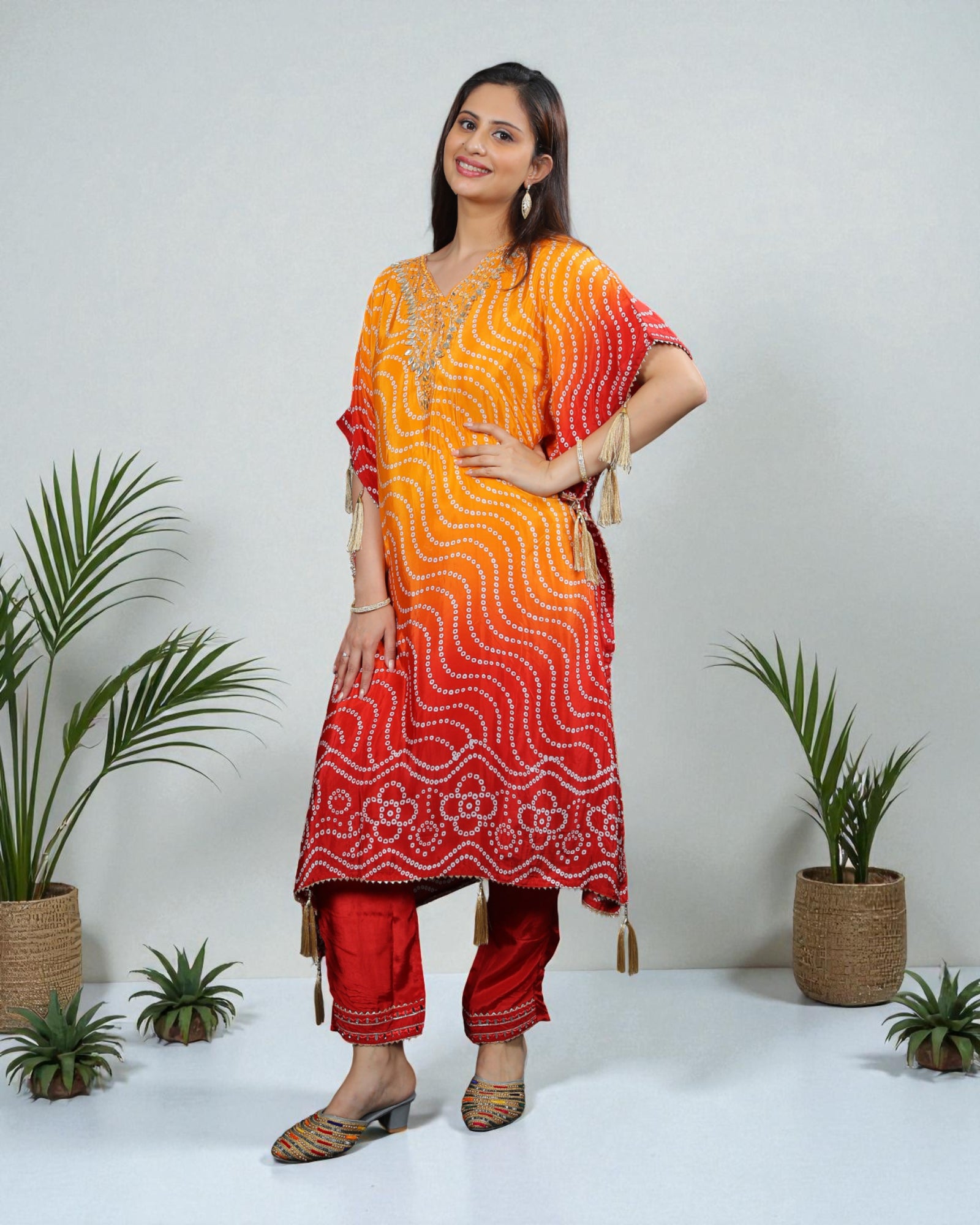 Cotton Kaftan with Bandhani Design
