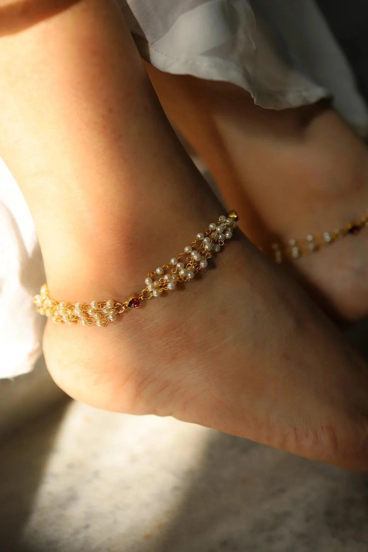 Elegant Pearl Line Anklets - Dyulokha
