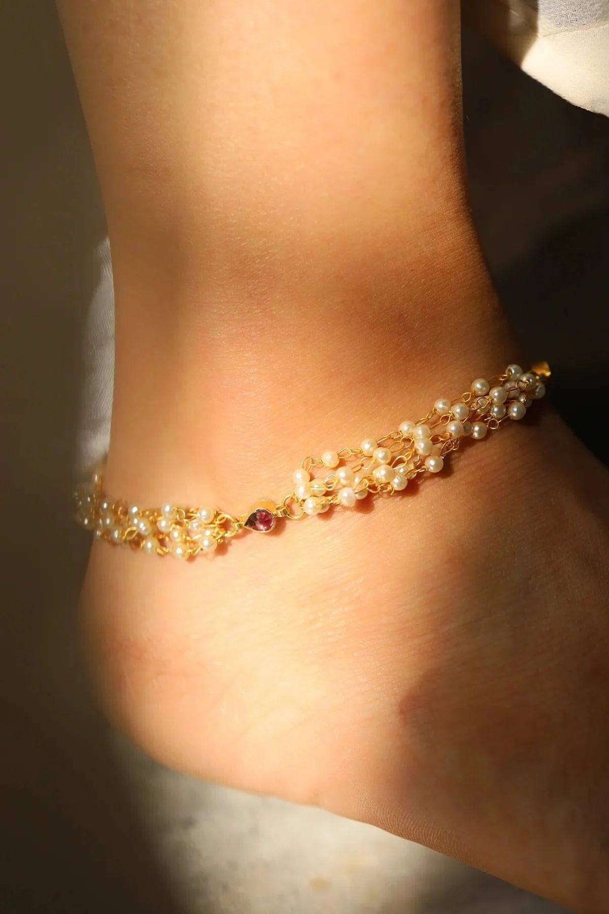 Elegant Pearl Line Anklets - Dyulokha