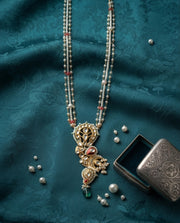 Pearl Necklace with Meenakari Barium Asymmetric Pendant