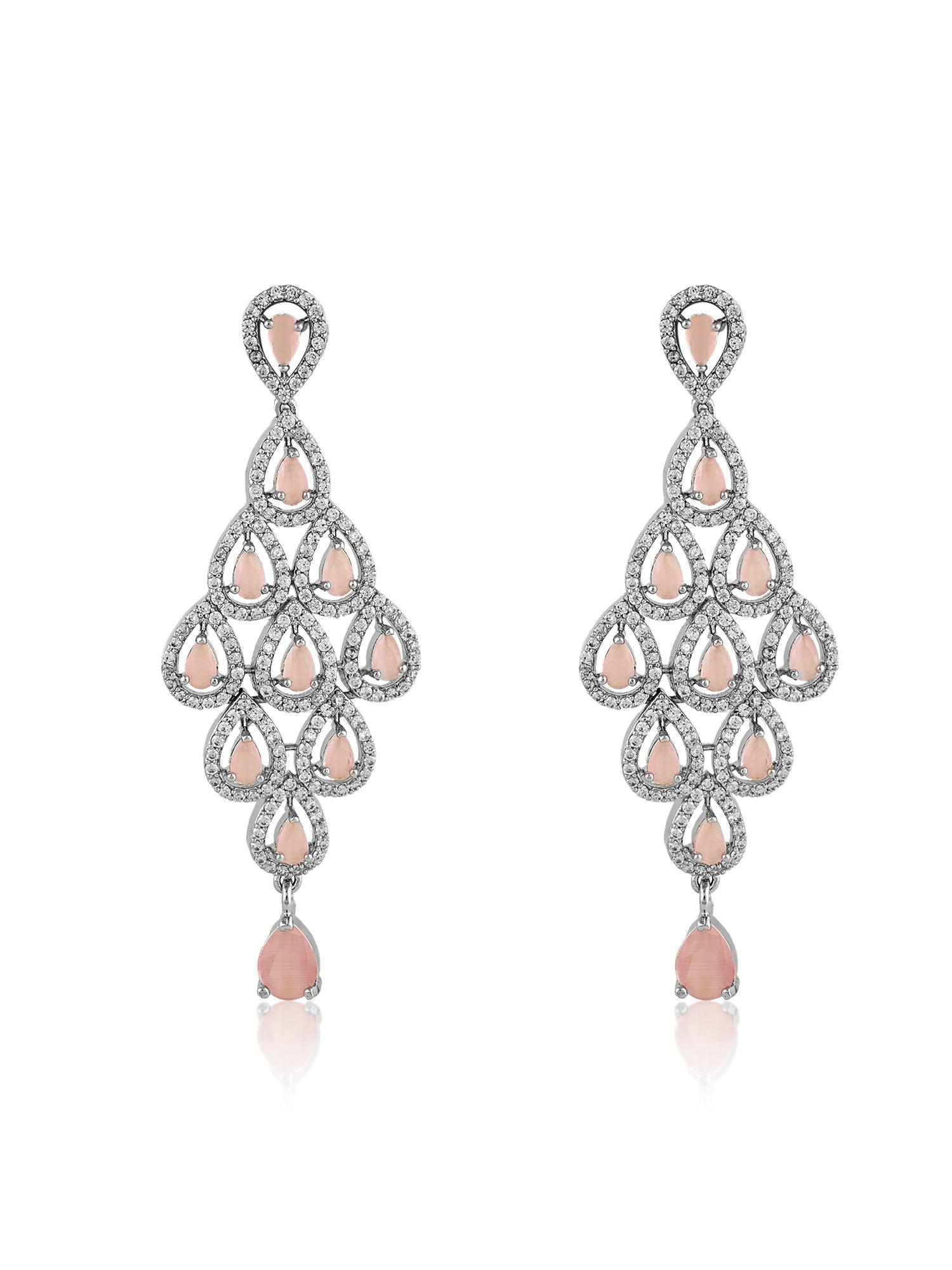 Feminine Flair Necklace set - Dyulokha