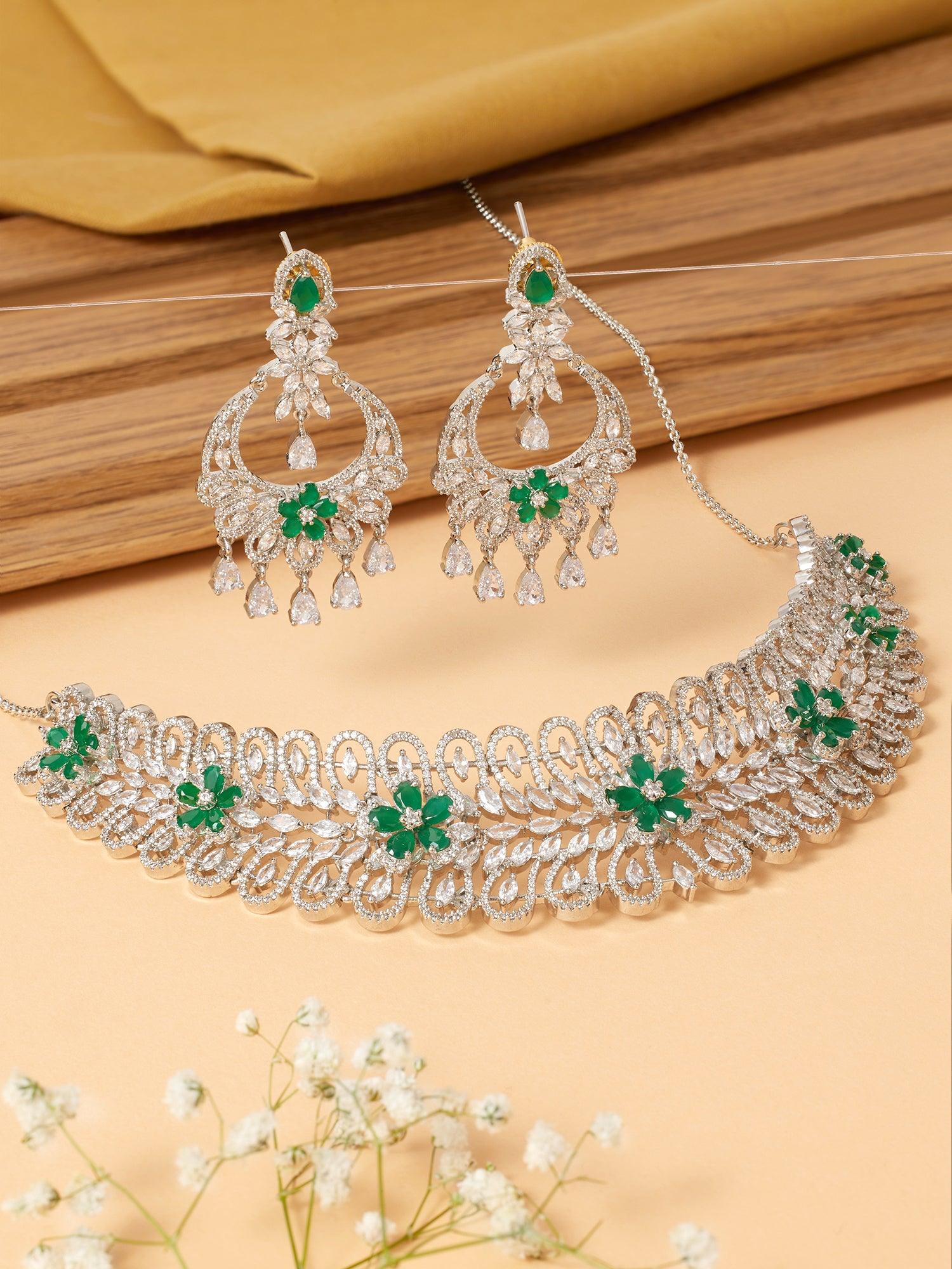 Celestial Glamours Emerald Necklace set - Dyulokha