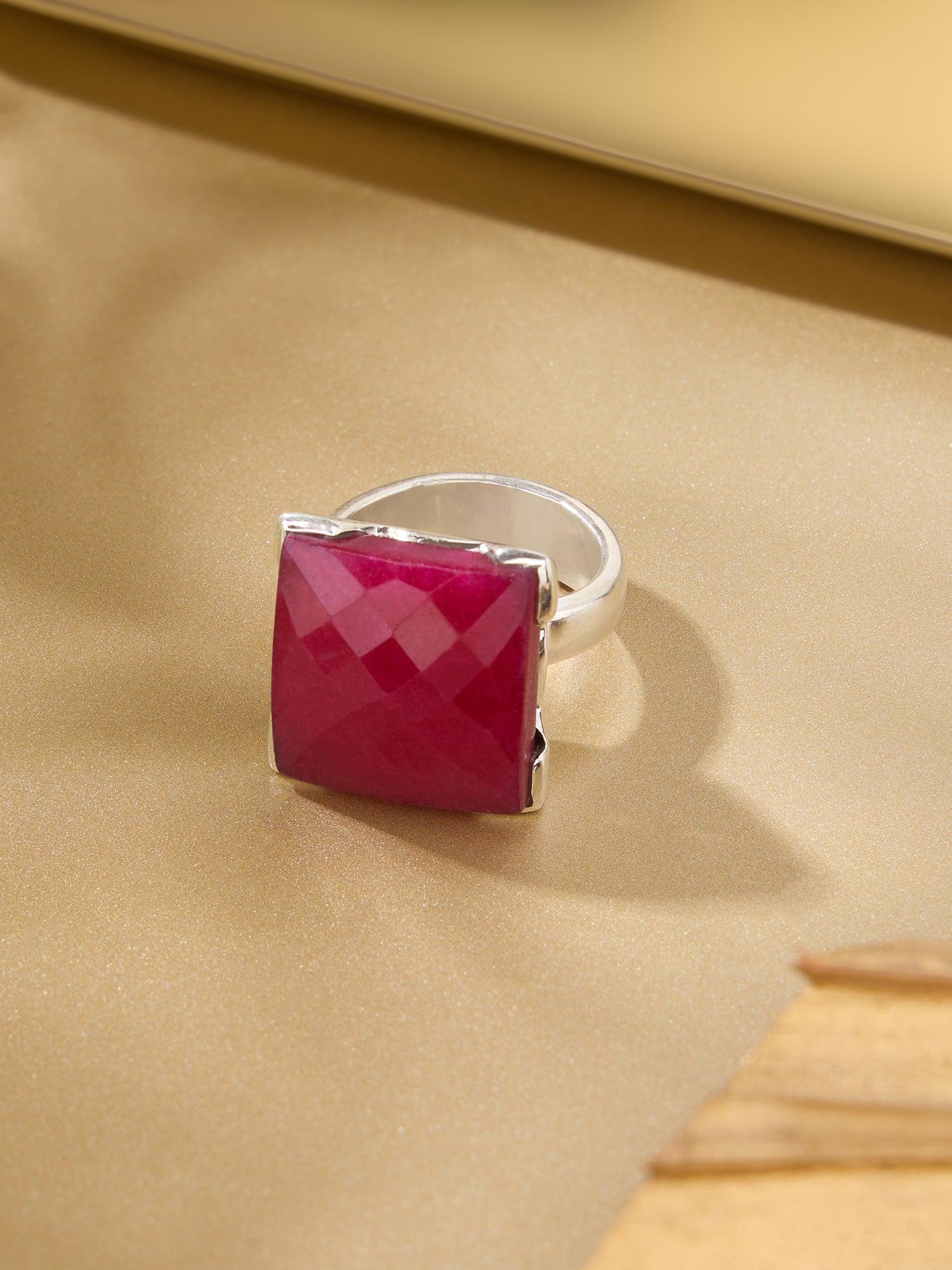 Scarlet Cocktail Ring - Dyulokha