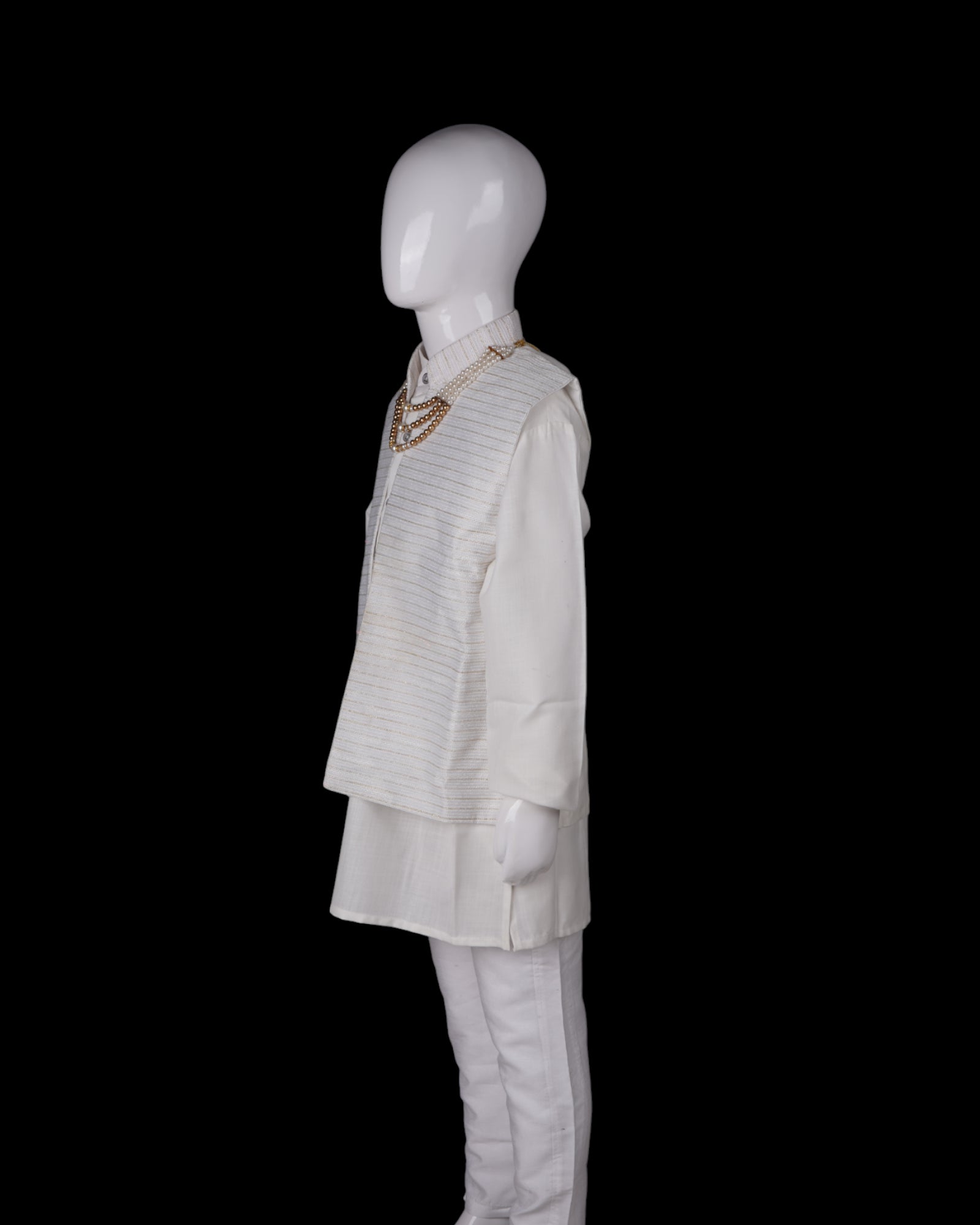 Honor Heritage in a Modi Suits with Rich Embroidery
