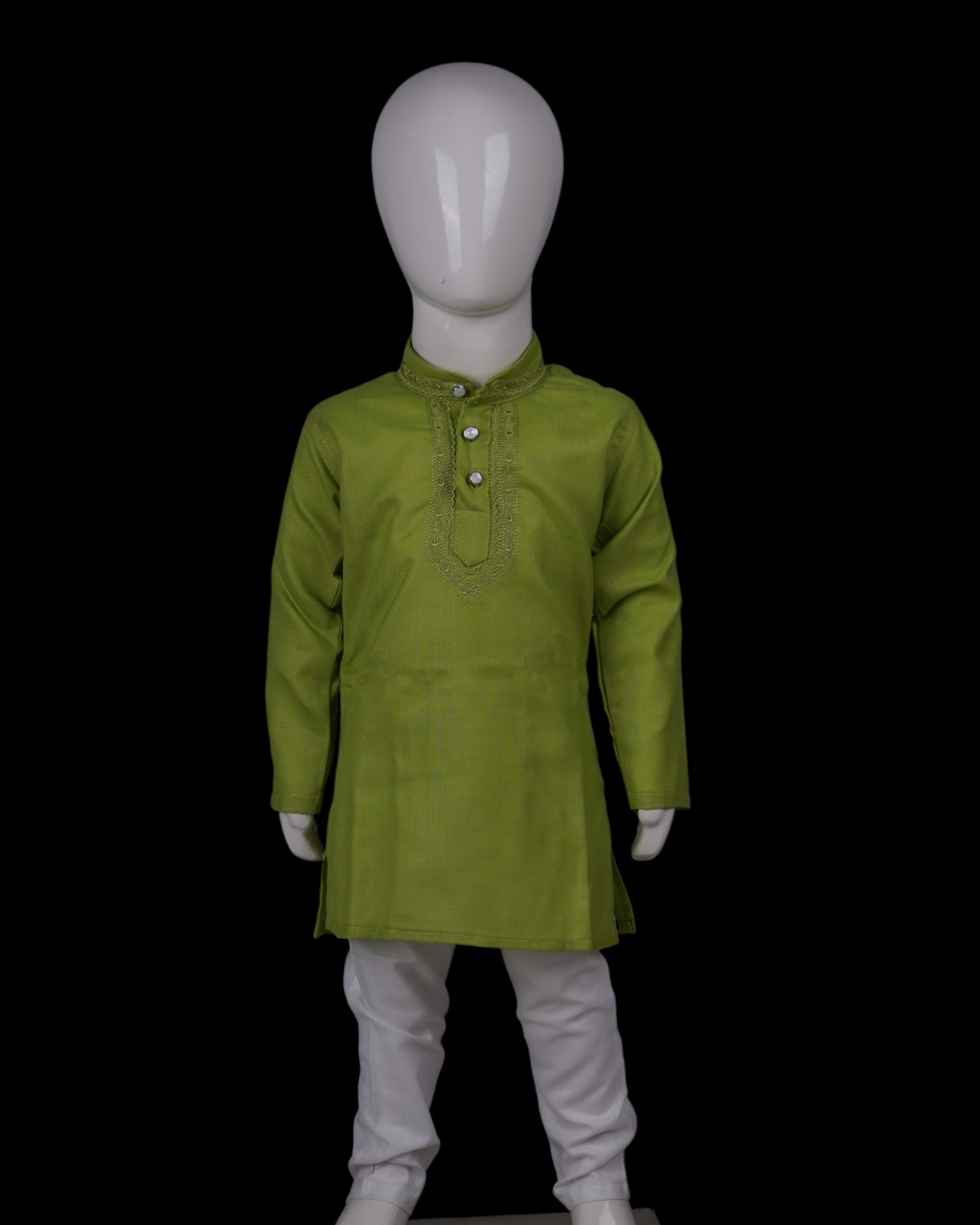 Boys Embroidered Kurta Pajama Set