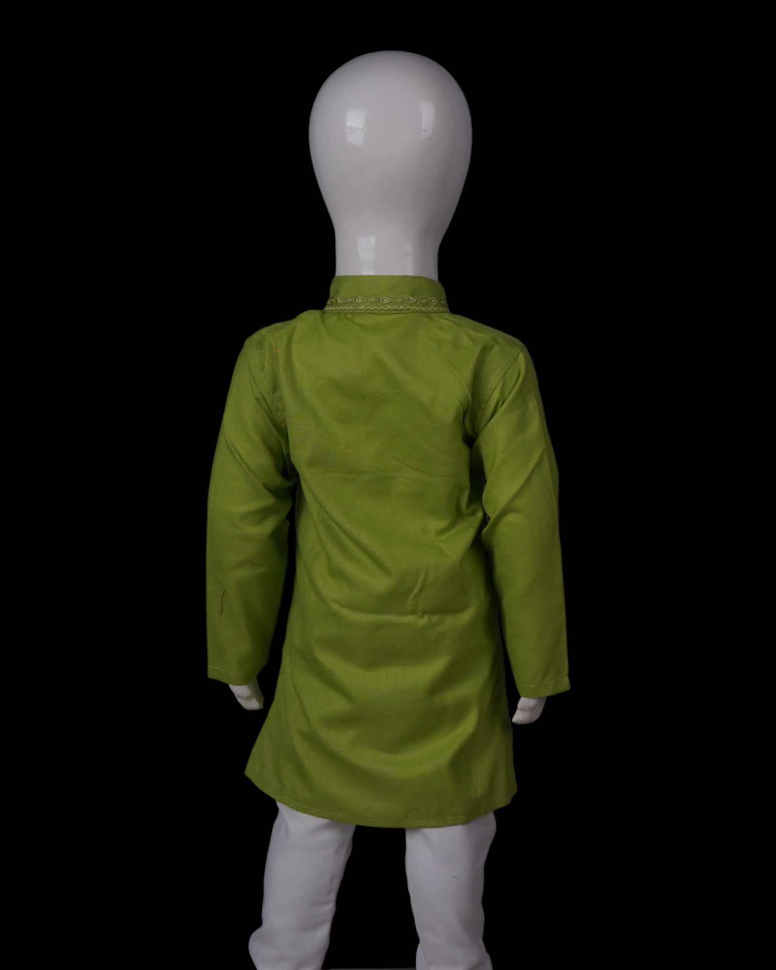 Boys Embroidered Kurta Pajama Set