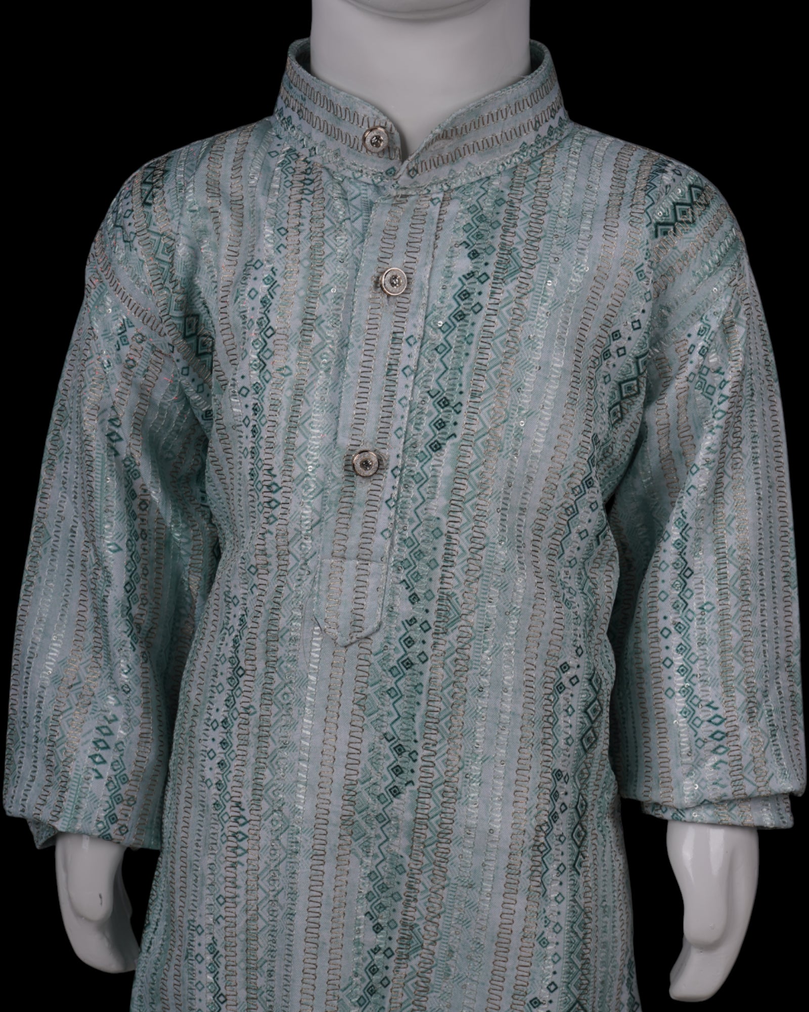 Boys Intricate Embroidered Kurta Pajama