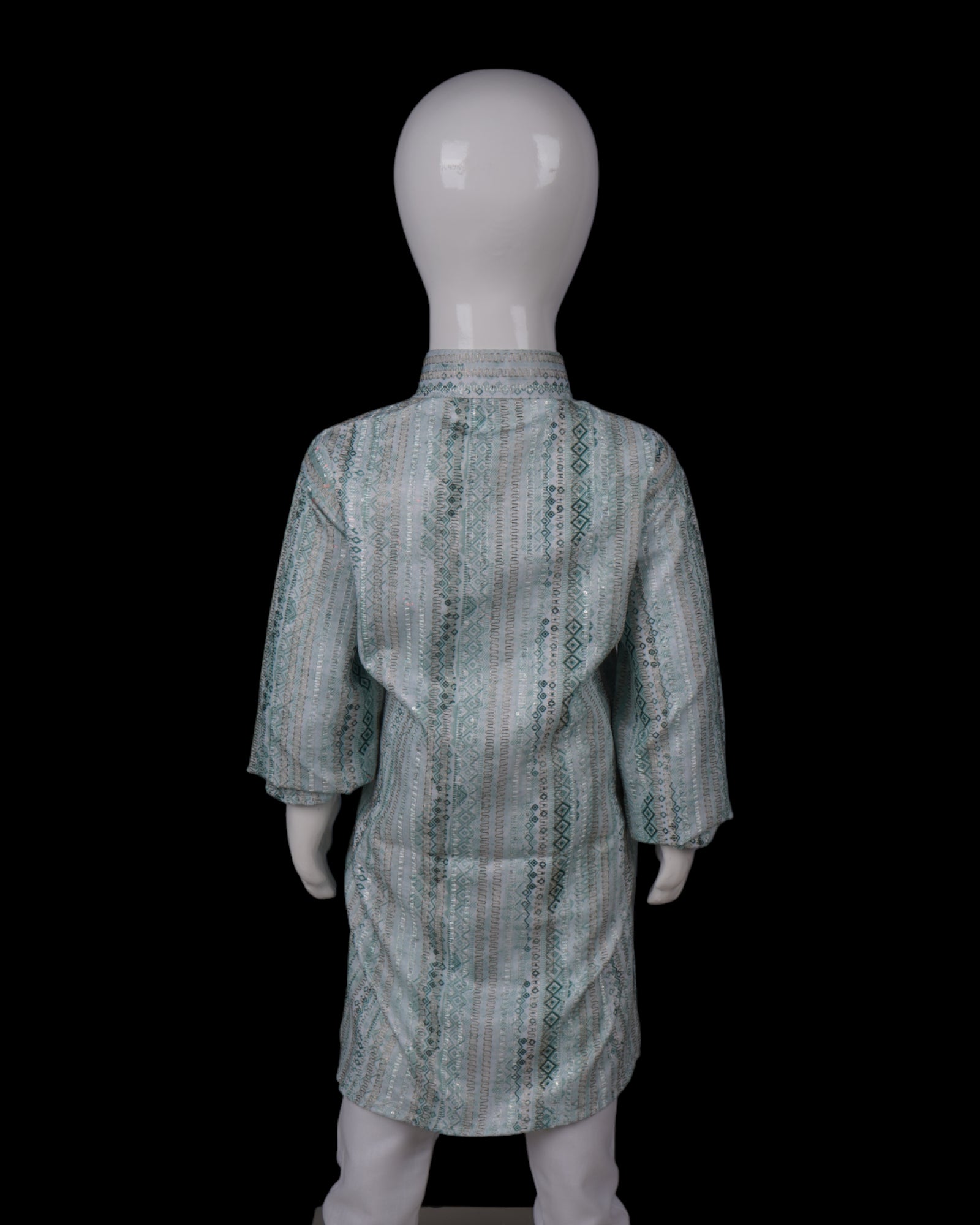 Boys Intricate Embroidered Kurta Pajama