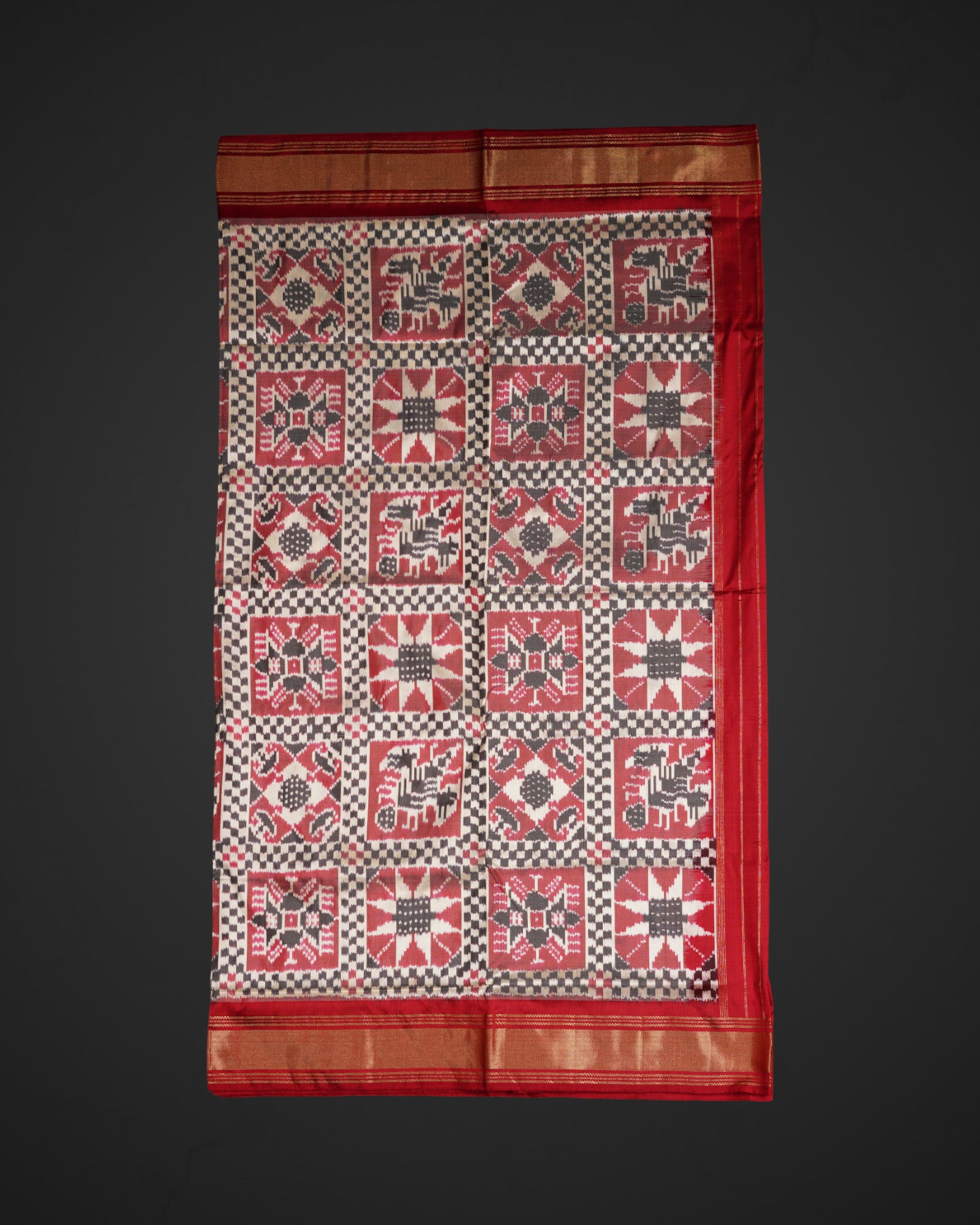 Cream Handwoven Pochampally Silk Saree