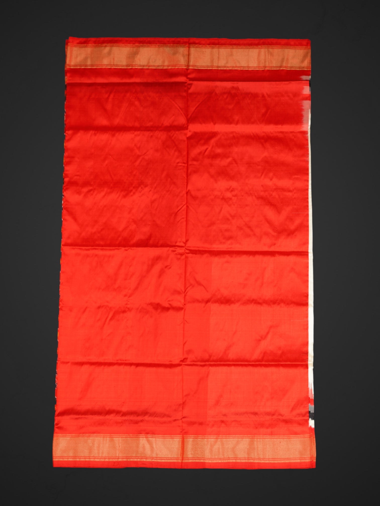 Ikkat Pochampally Silk Woven Saree