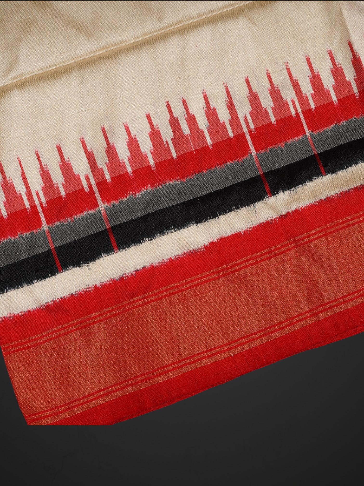 Ikkat Pochampally Silk Woven Saree