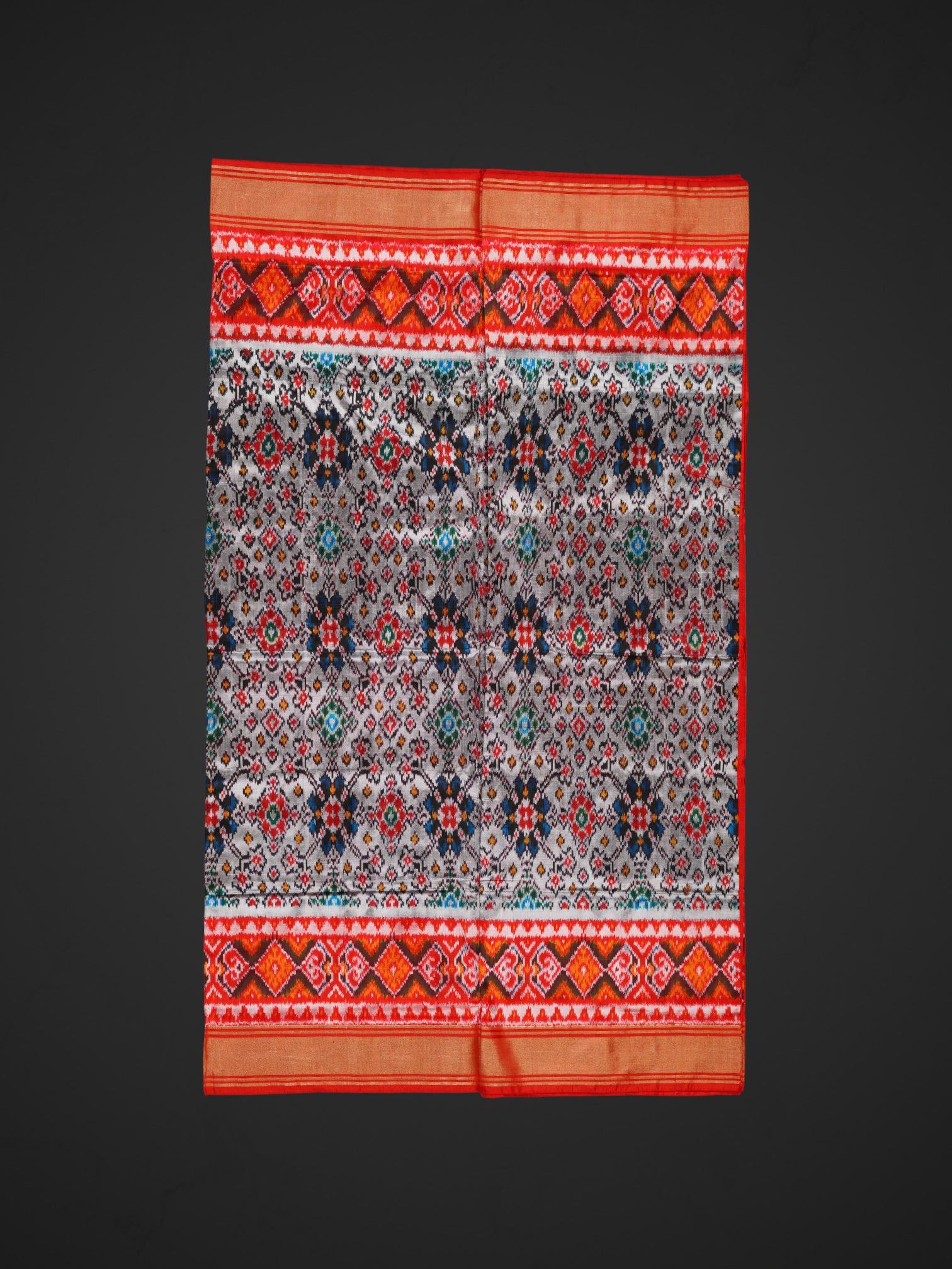 Silver Cotton Ikkat Woven Pochampally Saree