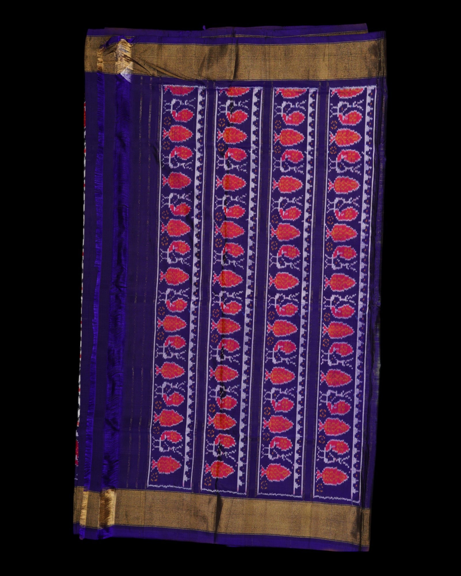 White Pochampally Silk Ikat Woven Saree
