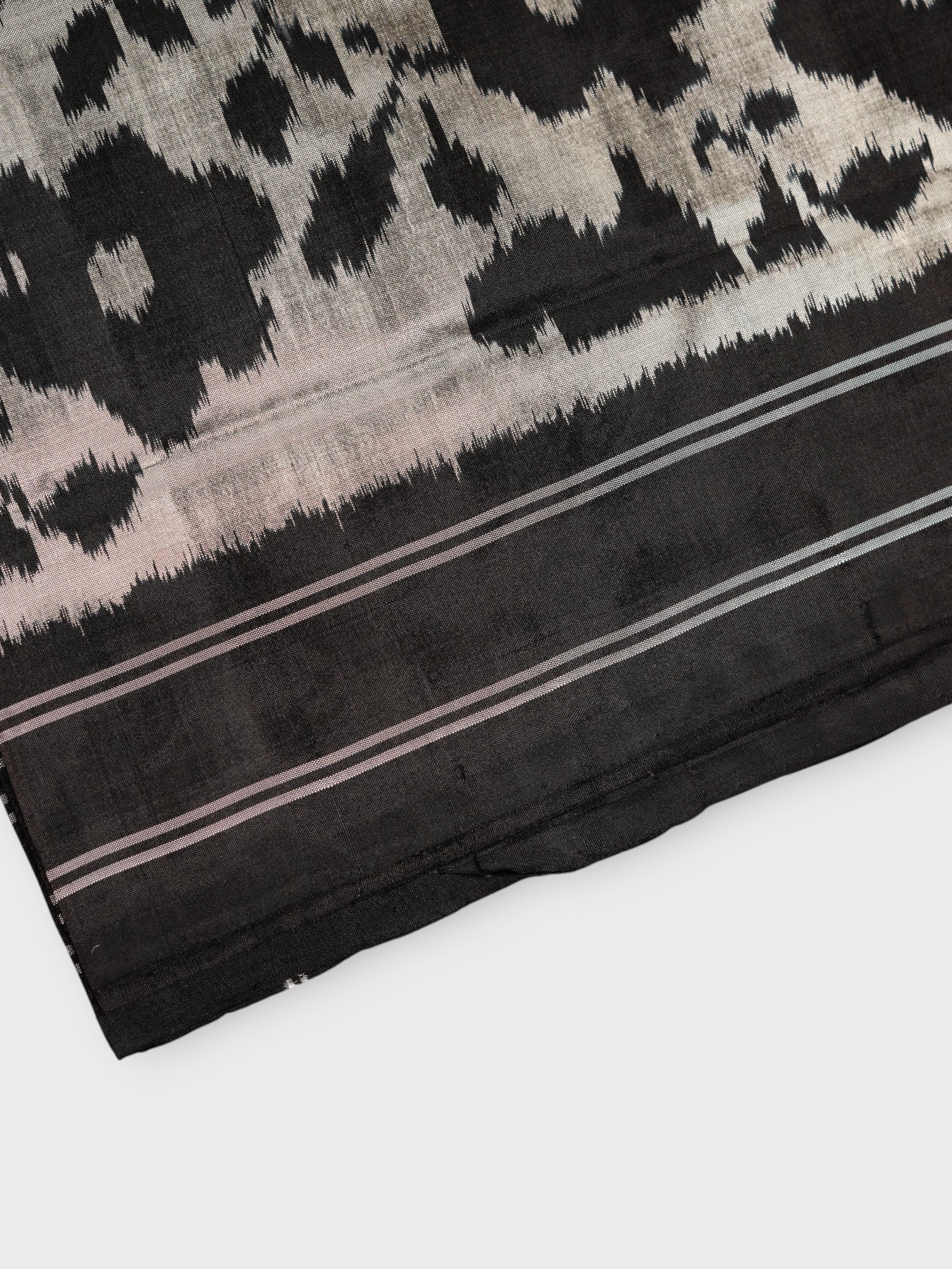 Silver Handloom Pochampally Silk Woven Saree