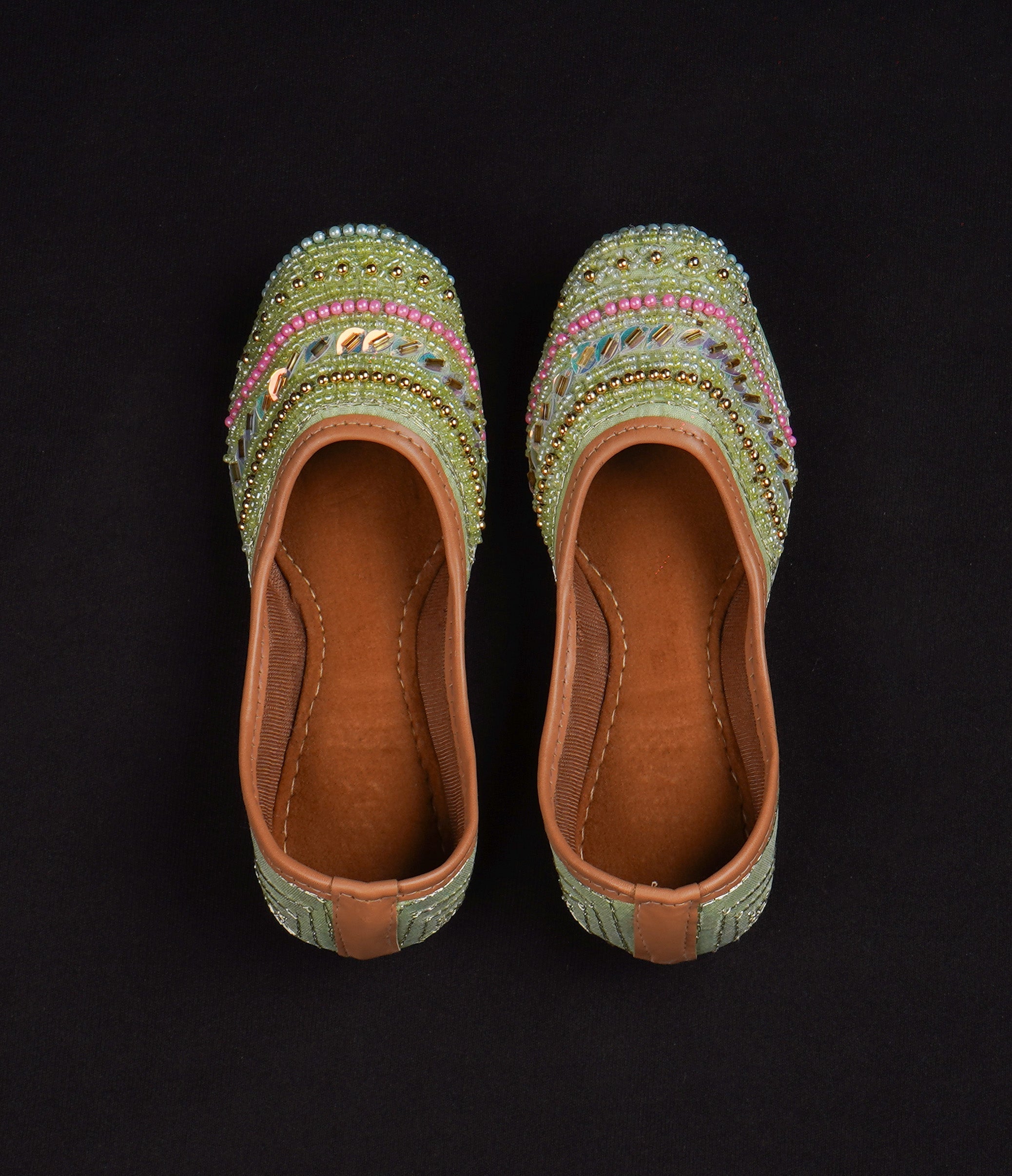 Light Green Textured Handcrafted Jutti