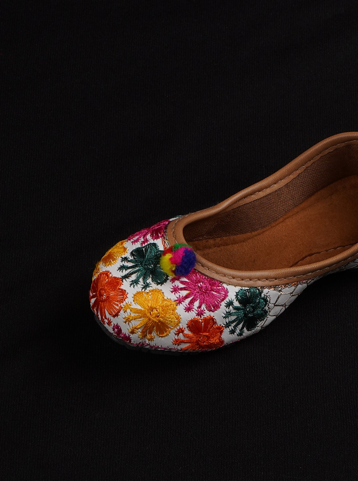 White Artisan Crafted Handcrafted Jutti