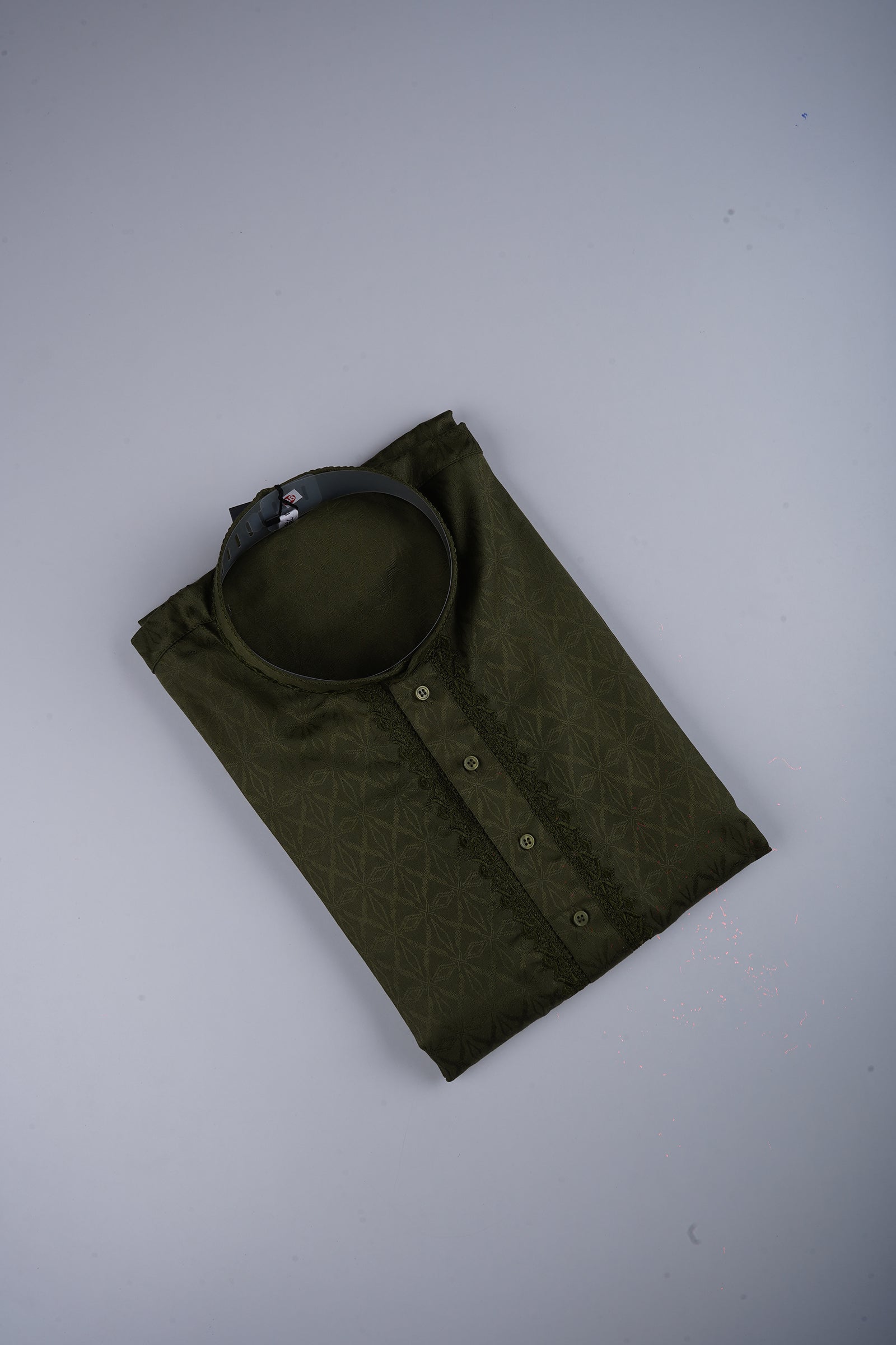 Cotton Blend Thread Embroidered Kurta Pajama Set
