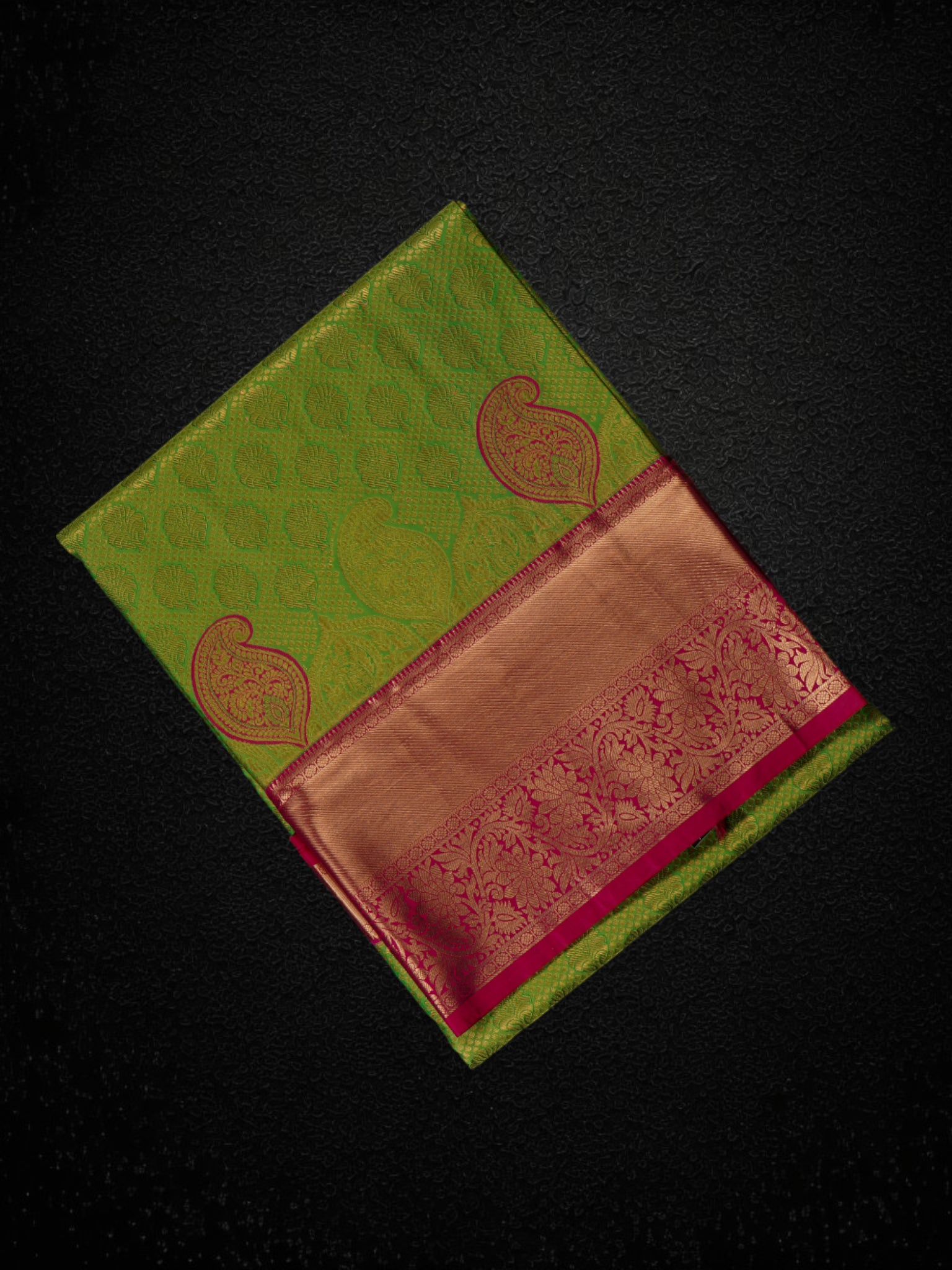 Green Handloom Dharmavaram Silk Saree With Zari