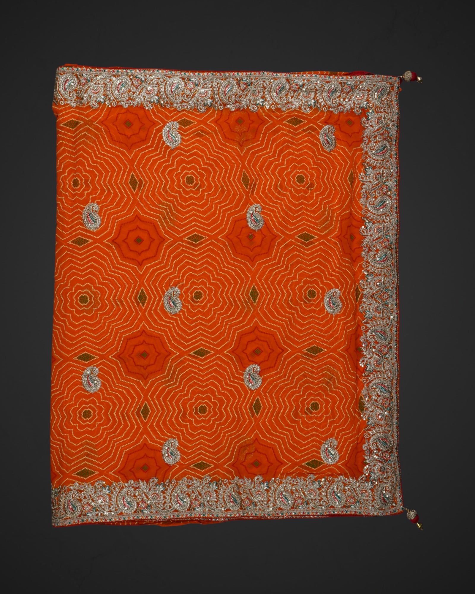 Geometric Bandhani Saree With Gold Accents