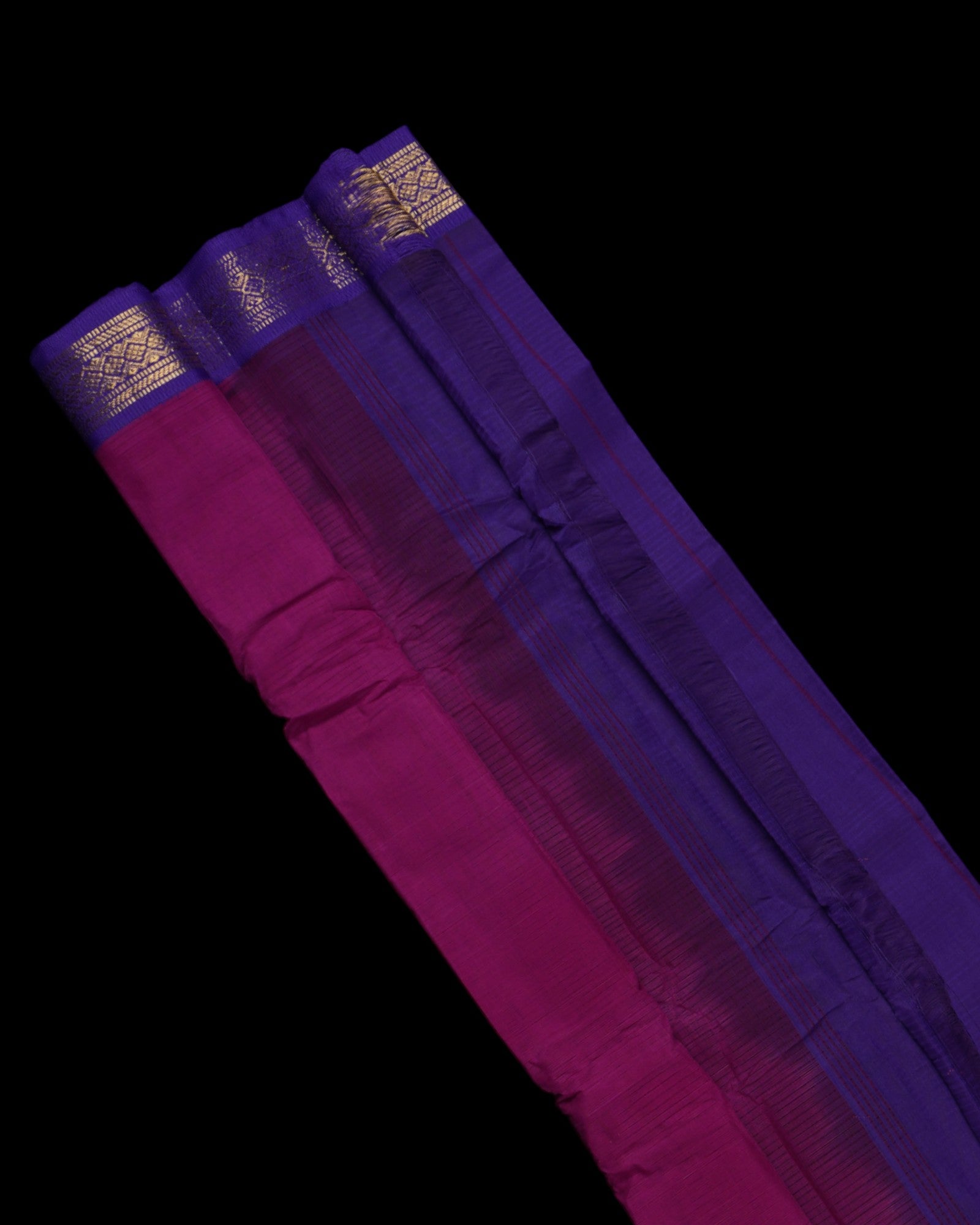 Magenta Cotton Handwoven Gadwal Saree